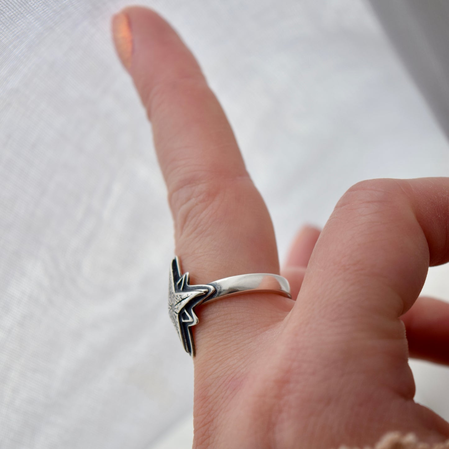 Arcturus Ring with Moissanite Size 7