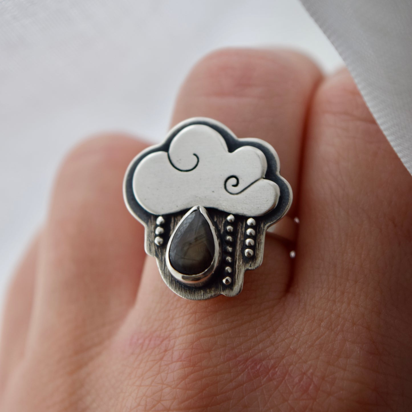Little Dark Cloud Ring with Black Star Sapphire size 6.5