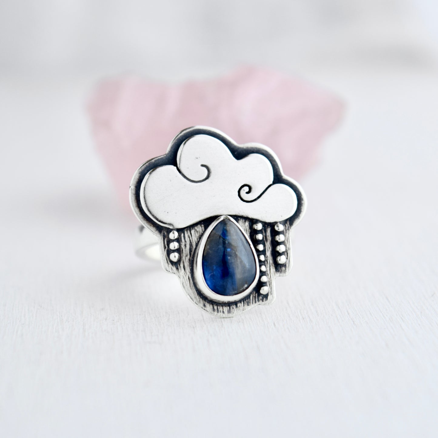 Little Dark Cloud Ring with Kyanite size 7