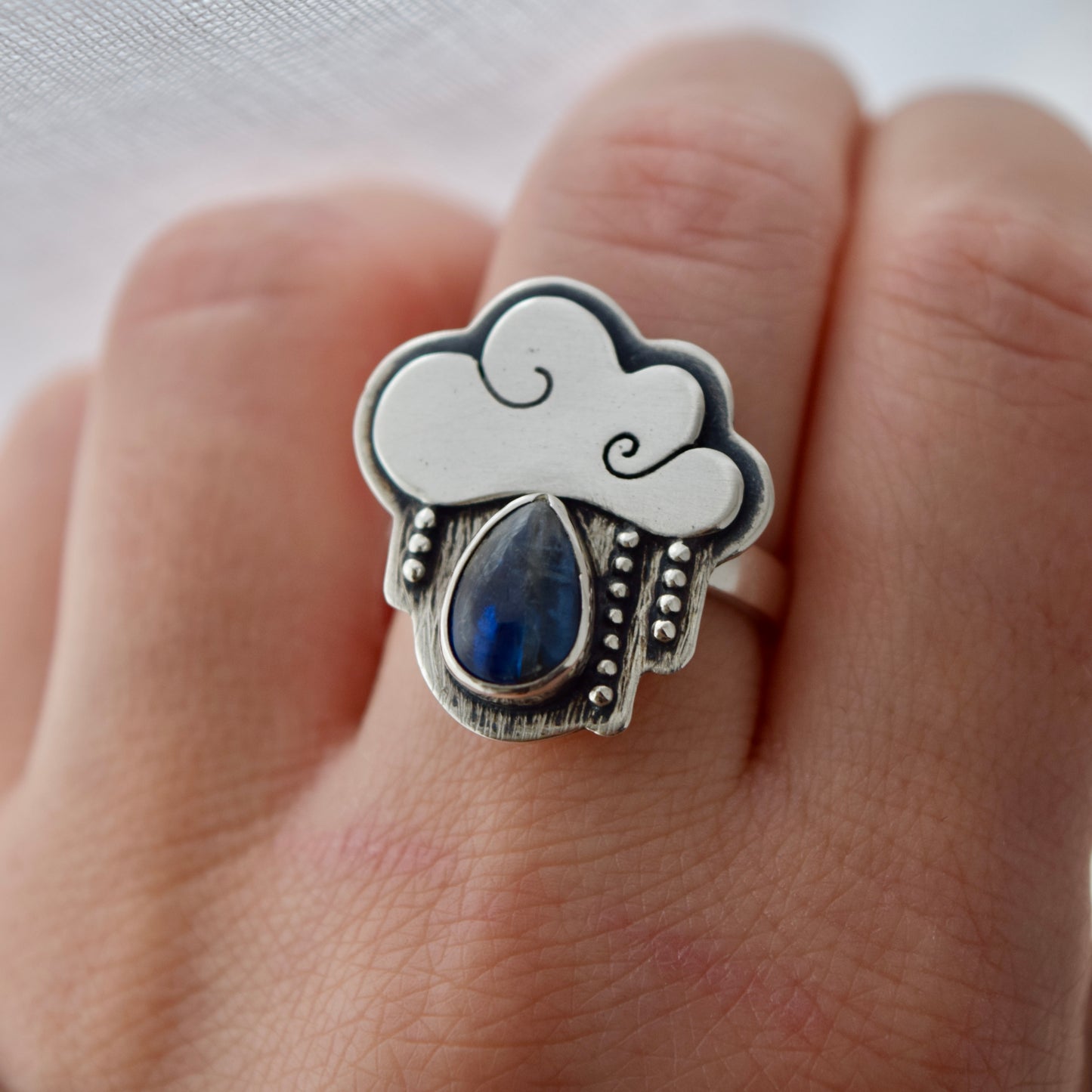 Little Dark Cloud Ring with Kyanite size 7
