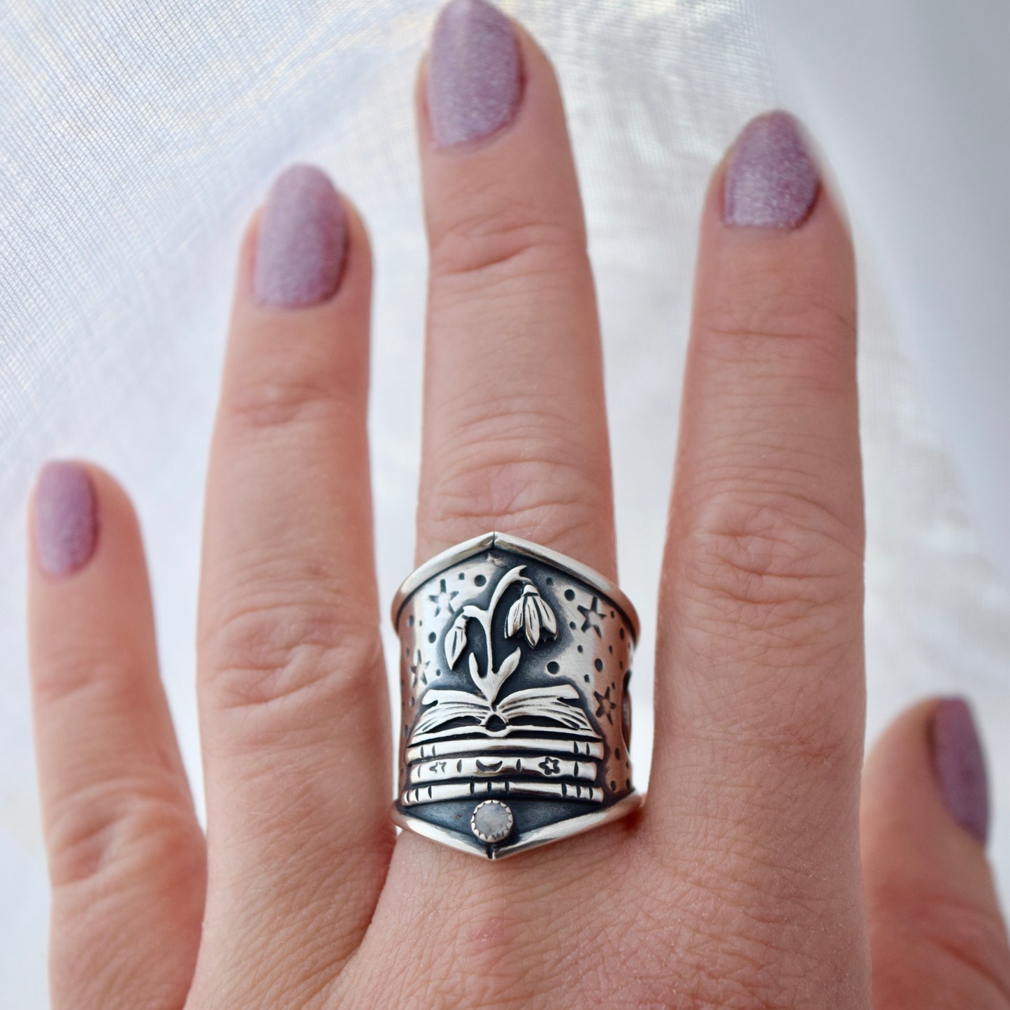 Snowdrop Bookstack Shield Ring with Rainbow Moonstone Size 7