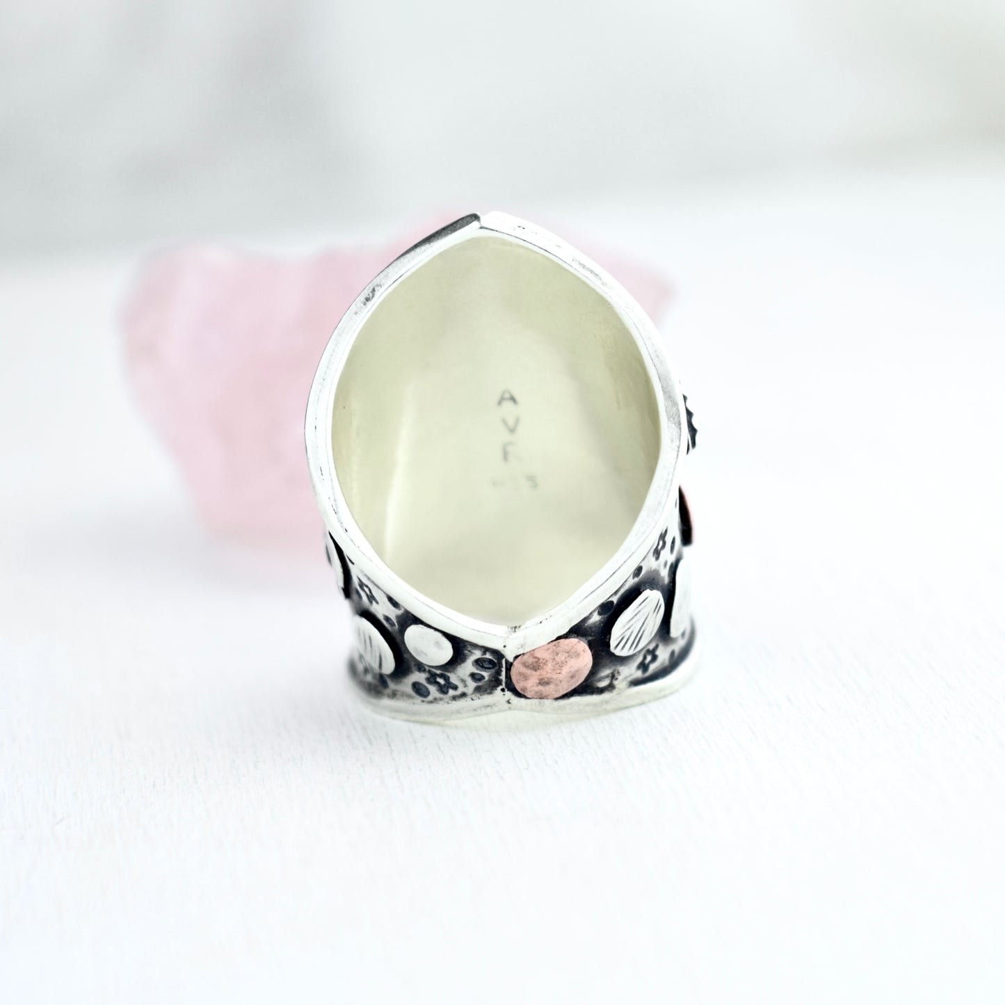 Alien Abduction Shield Ring size 6.75/7