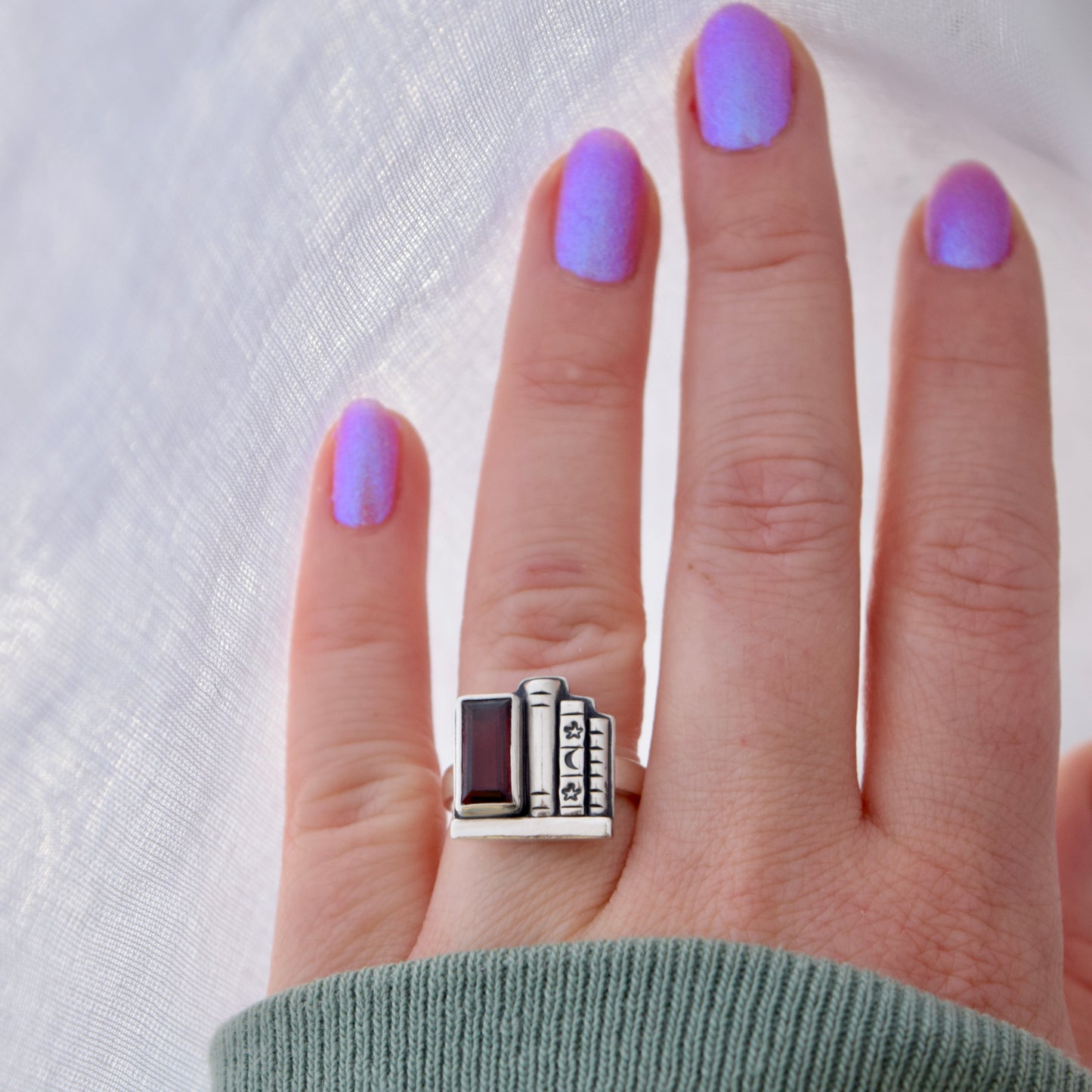 Bookshelf Ring with Garnet Size 5.5