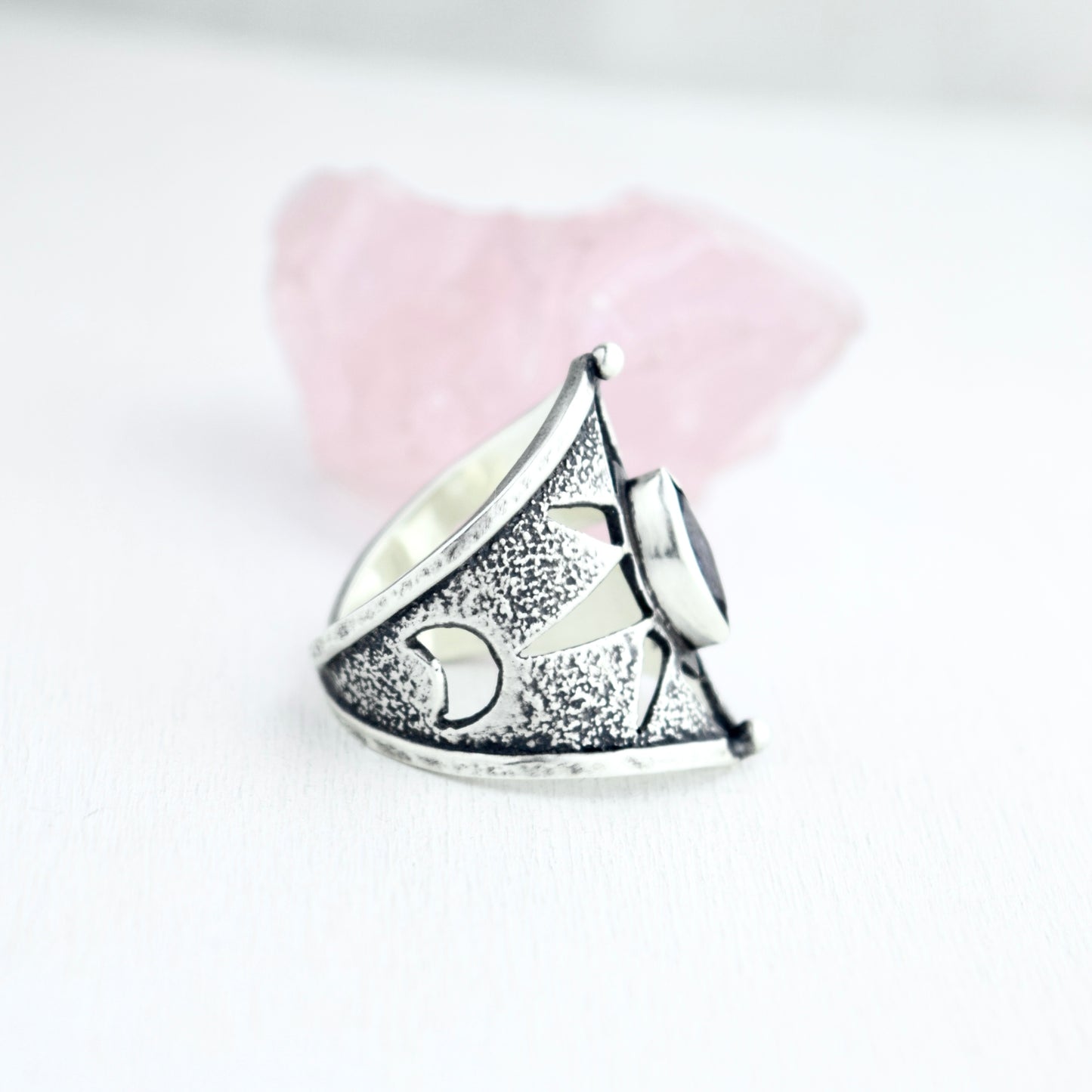 Starlight Armor Shield Ring with Iolite size 7