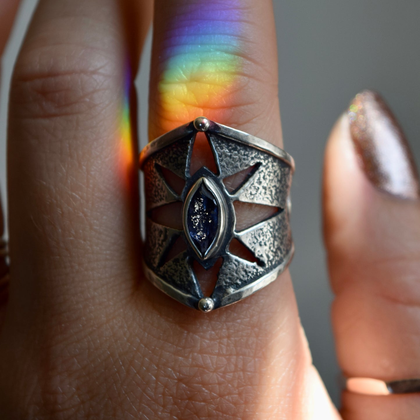 Starlight Armor Shield Ring with Iolite size 7