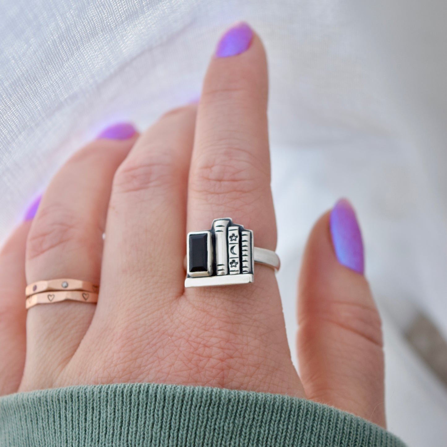 Bookshelf Ring with Faceted Black Onyx Size 6.5