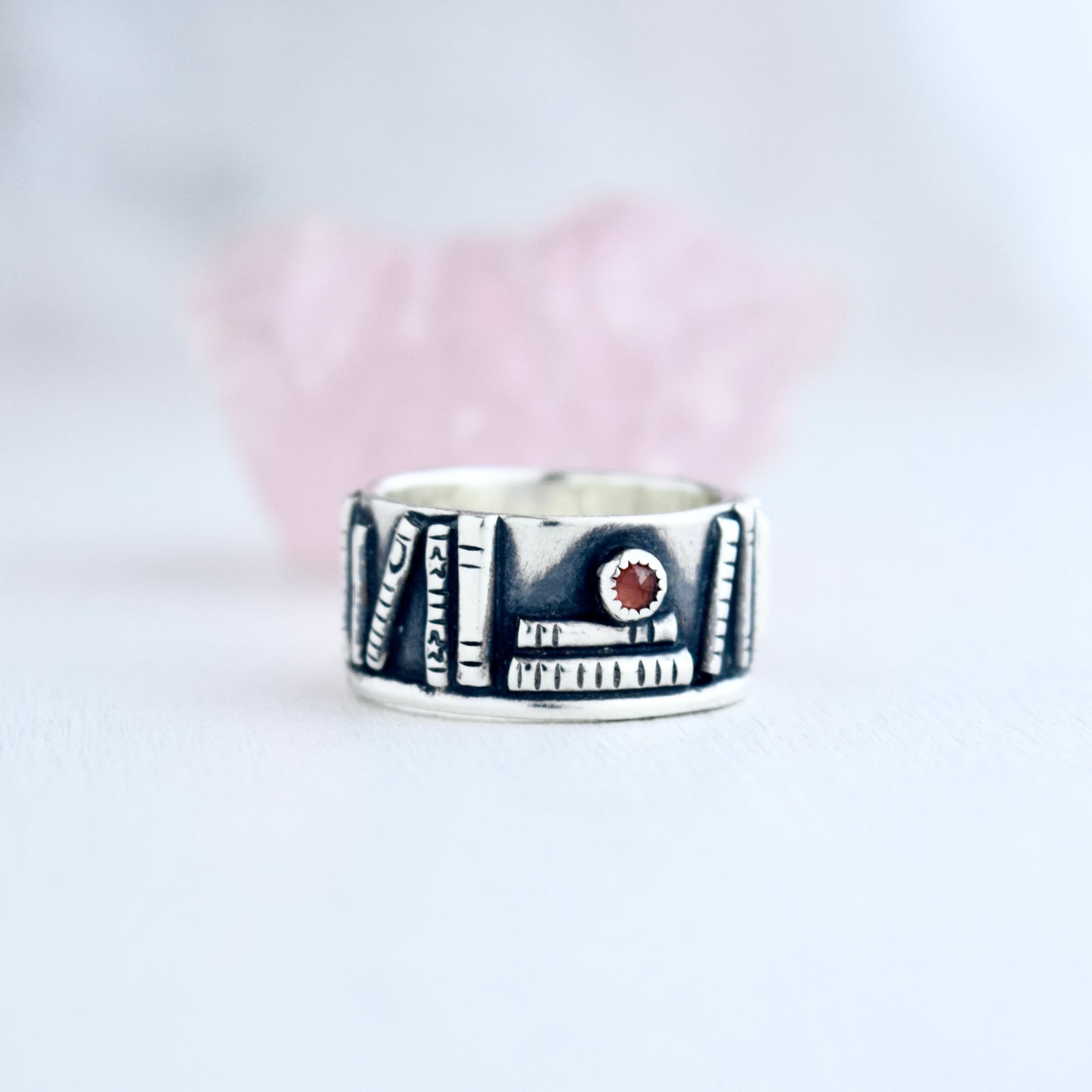 Bookshelf Ring Band with Garnet Size 5.25
