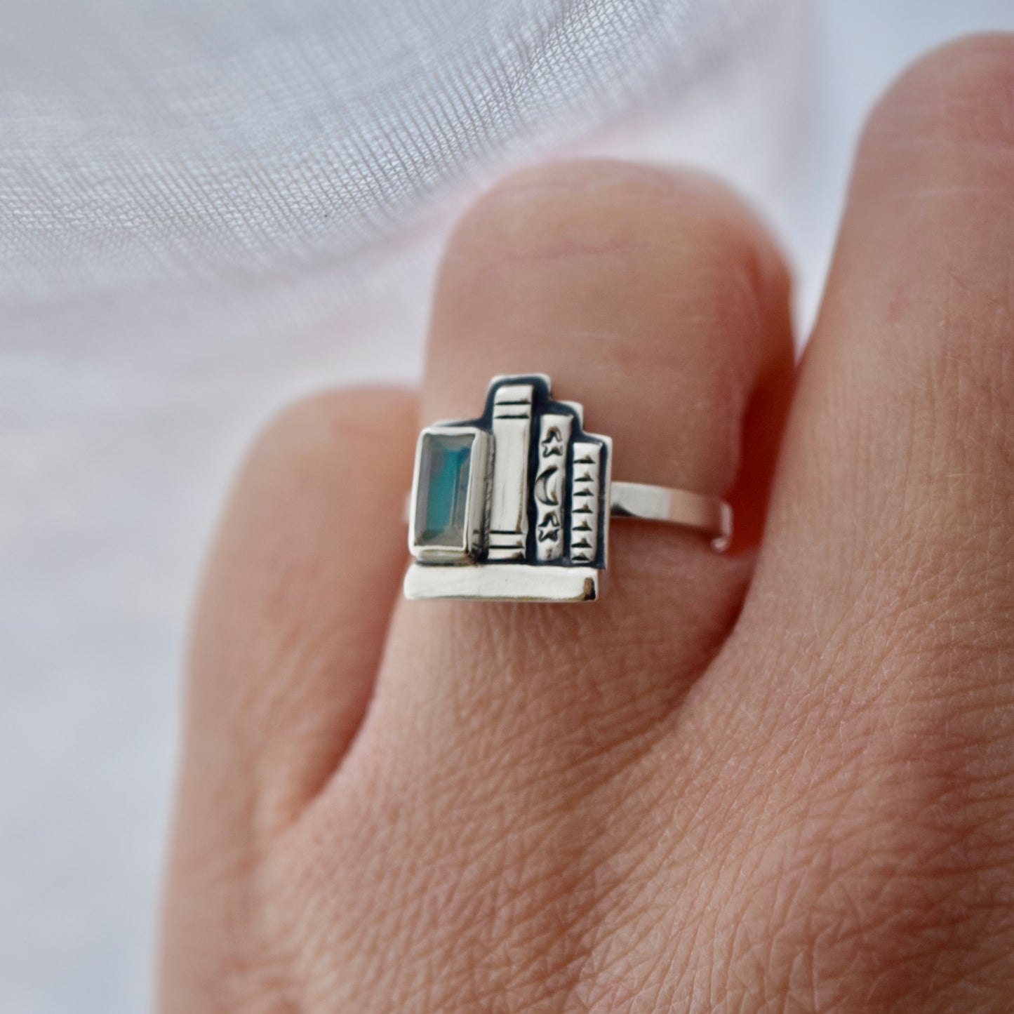 Mini Bookshelf Ring with Ethiopian Opal Size 4.5