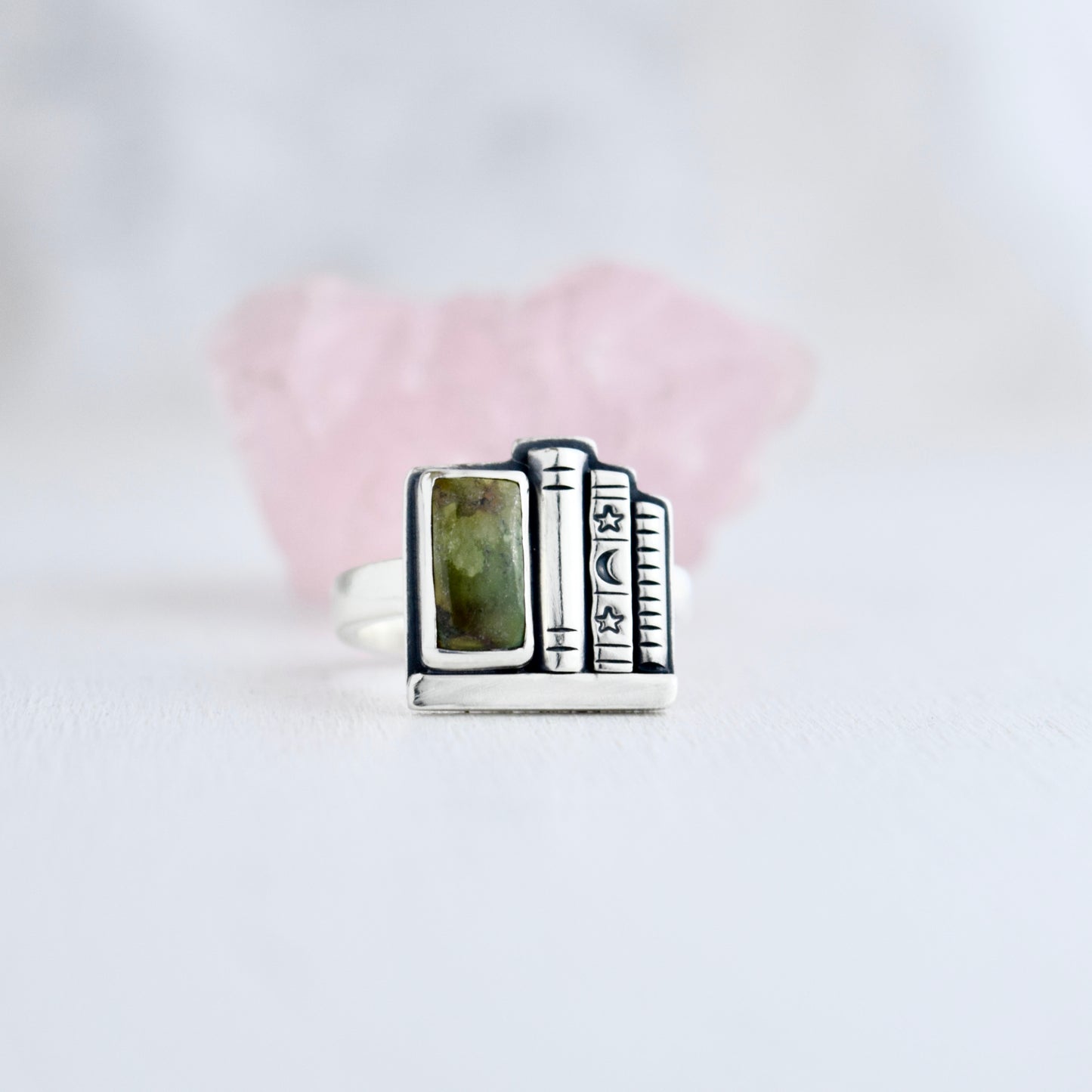 Bookshelf Ring with Tibetan Turquoise Size 6.5