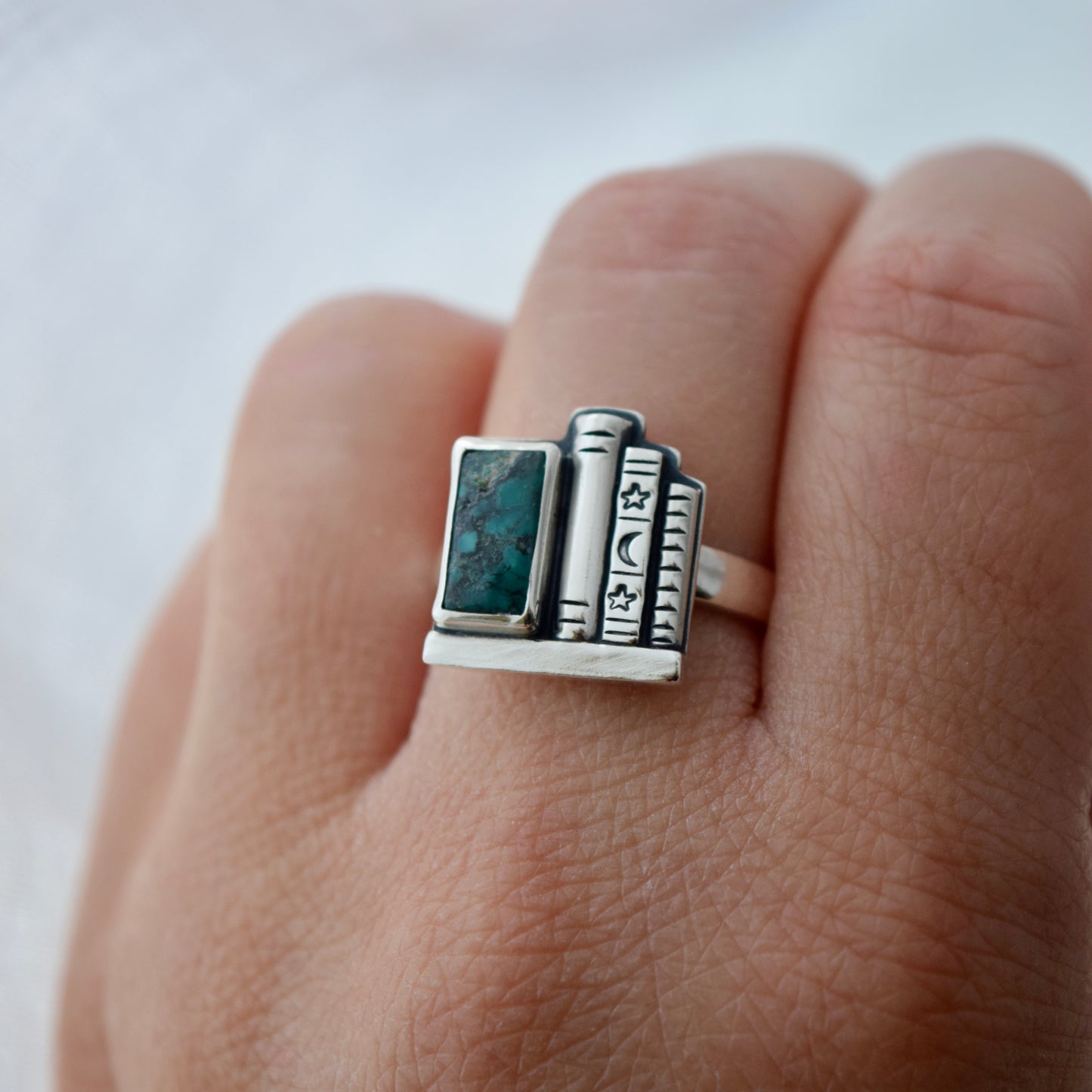 Bookshelf Ring with Tibetan Turquoise Size 7.5
