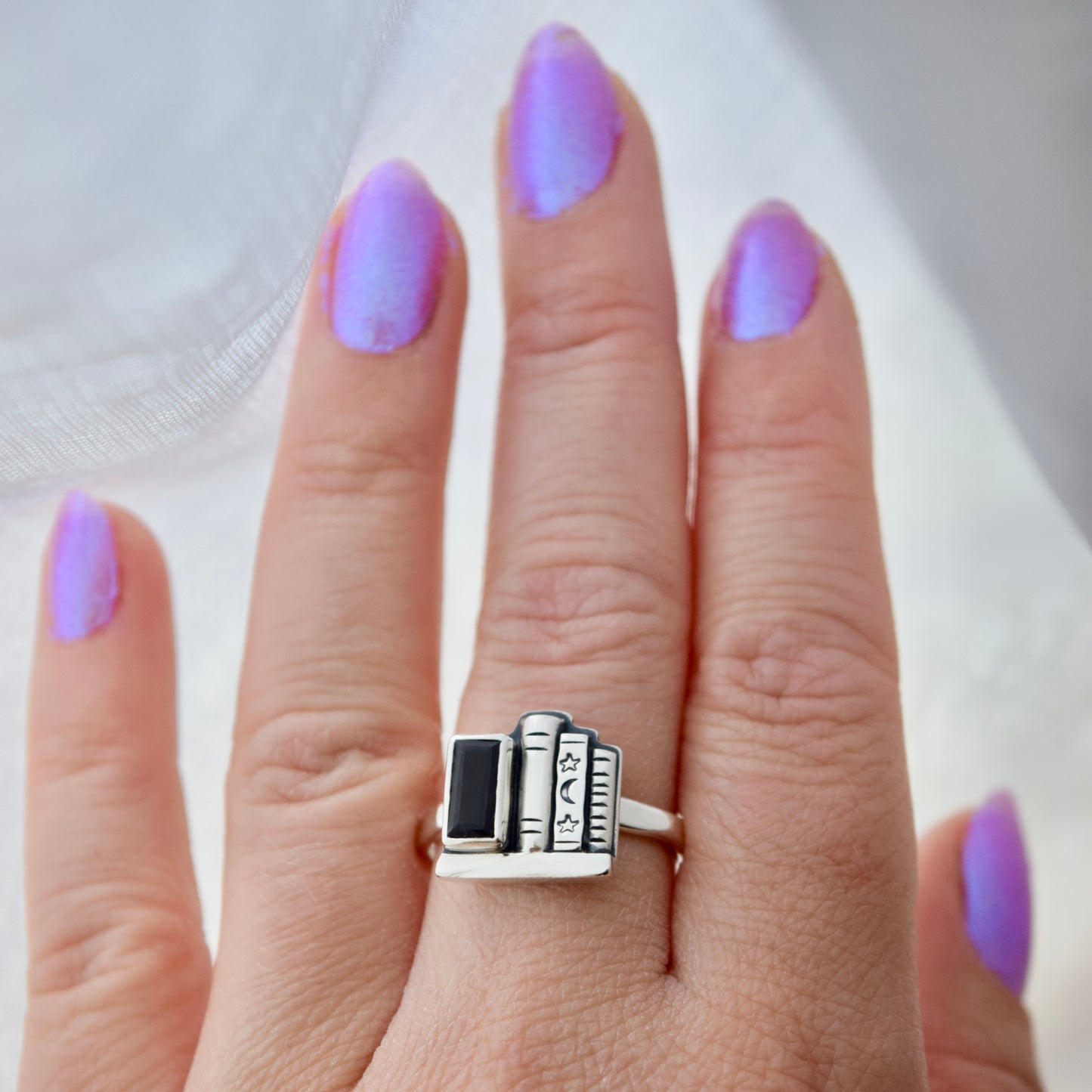Bookshelf Ring with Faceted Black Onyx Size 8