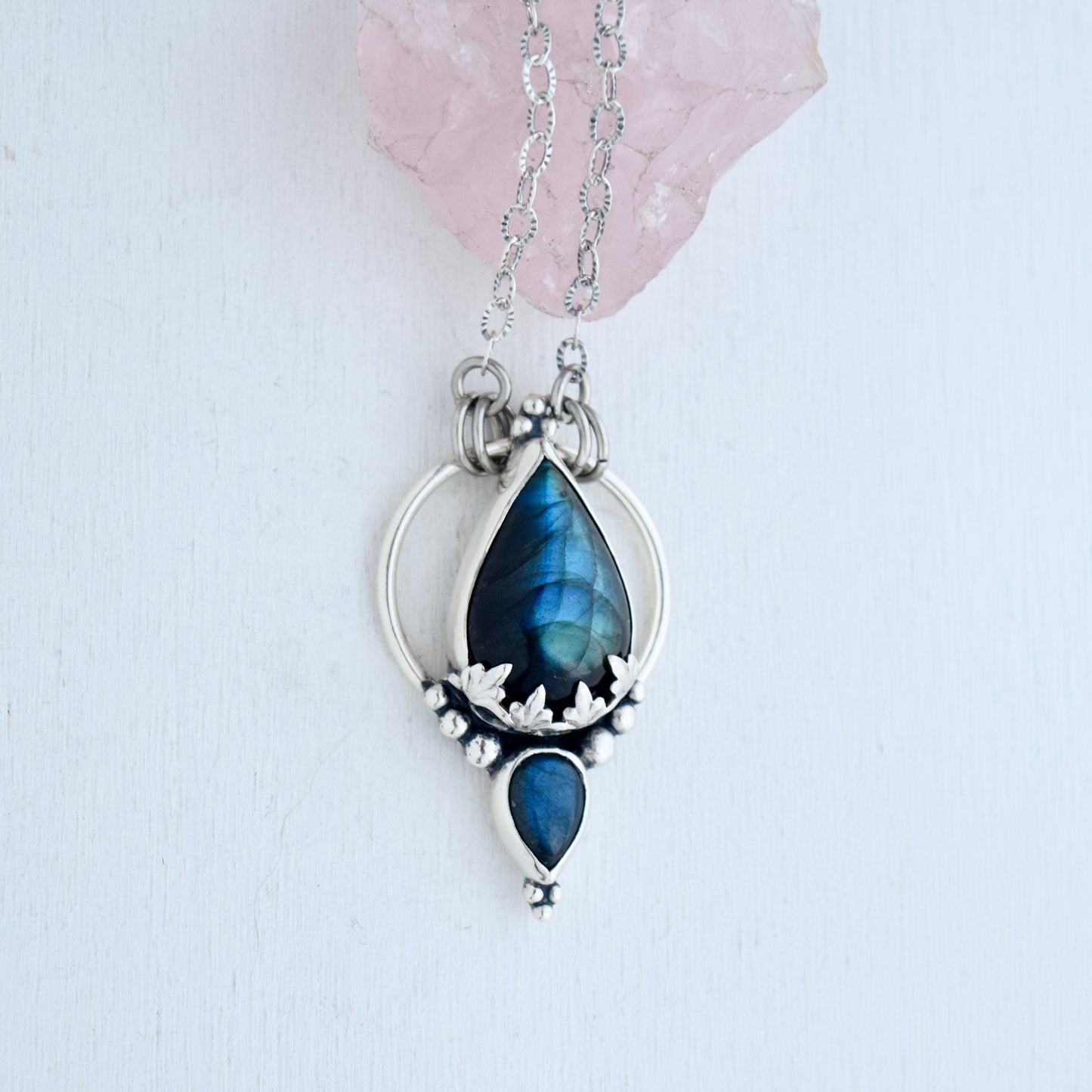 Pendulum Pendant with Labradorite
