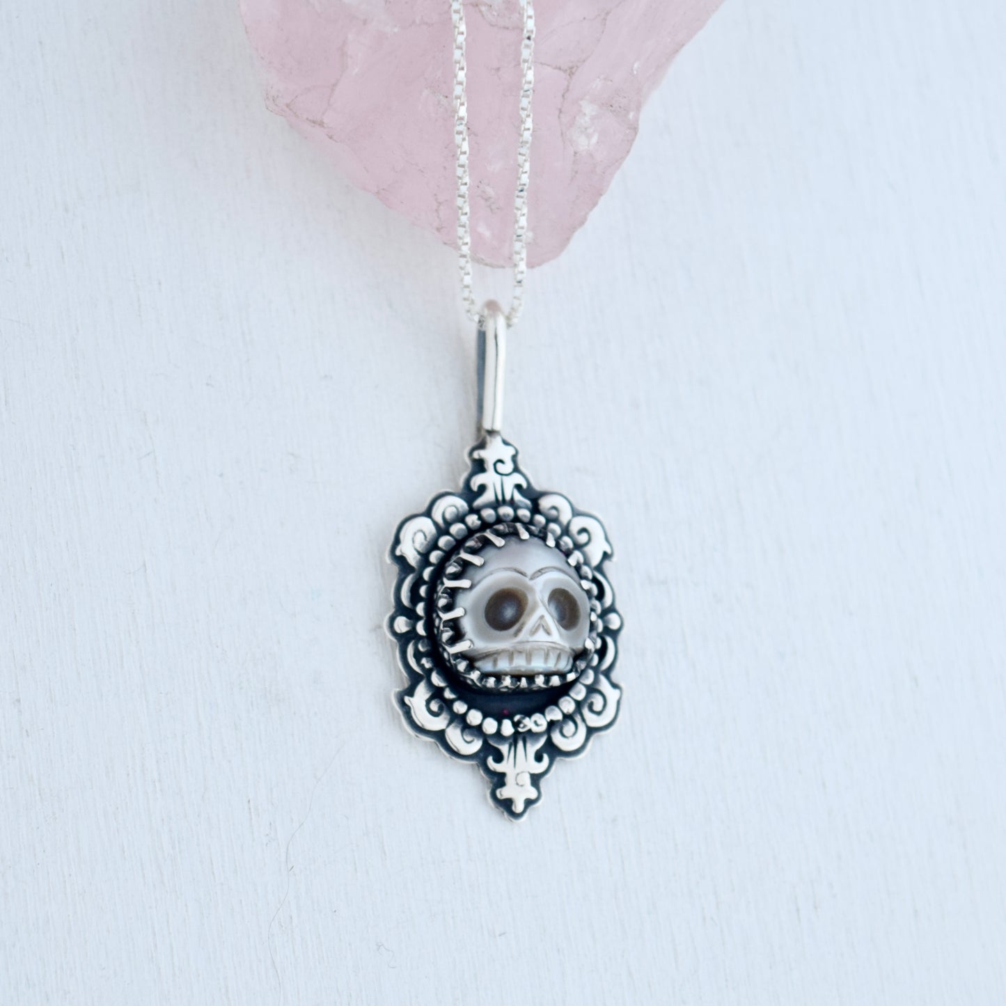 Carved Grey Freshwater Pearl Cameo