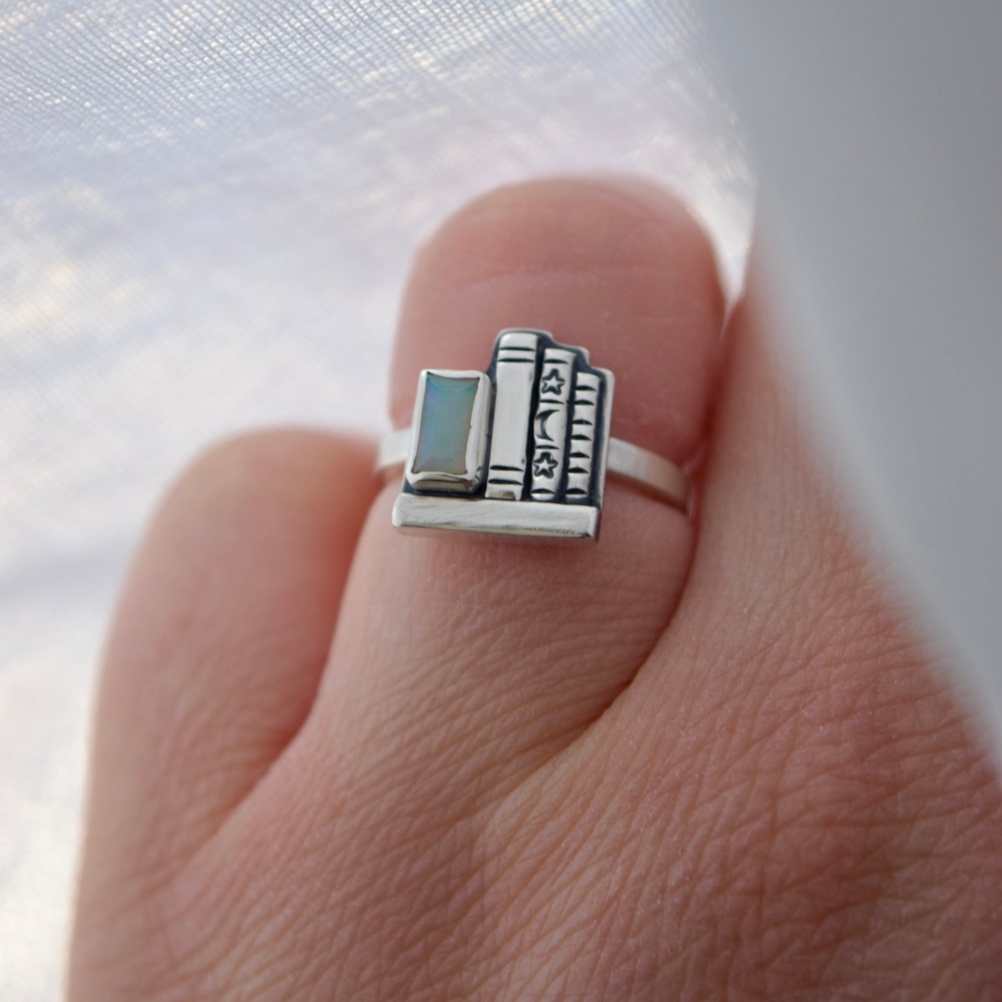 Mini Bookshelf Ring with Ethiopian Opal Size 4.5