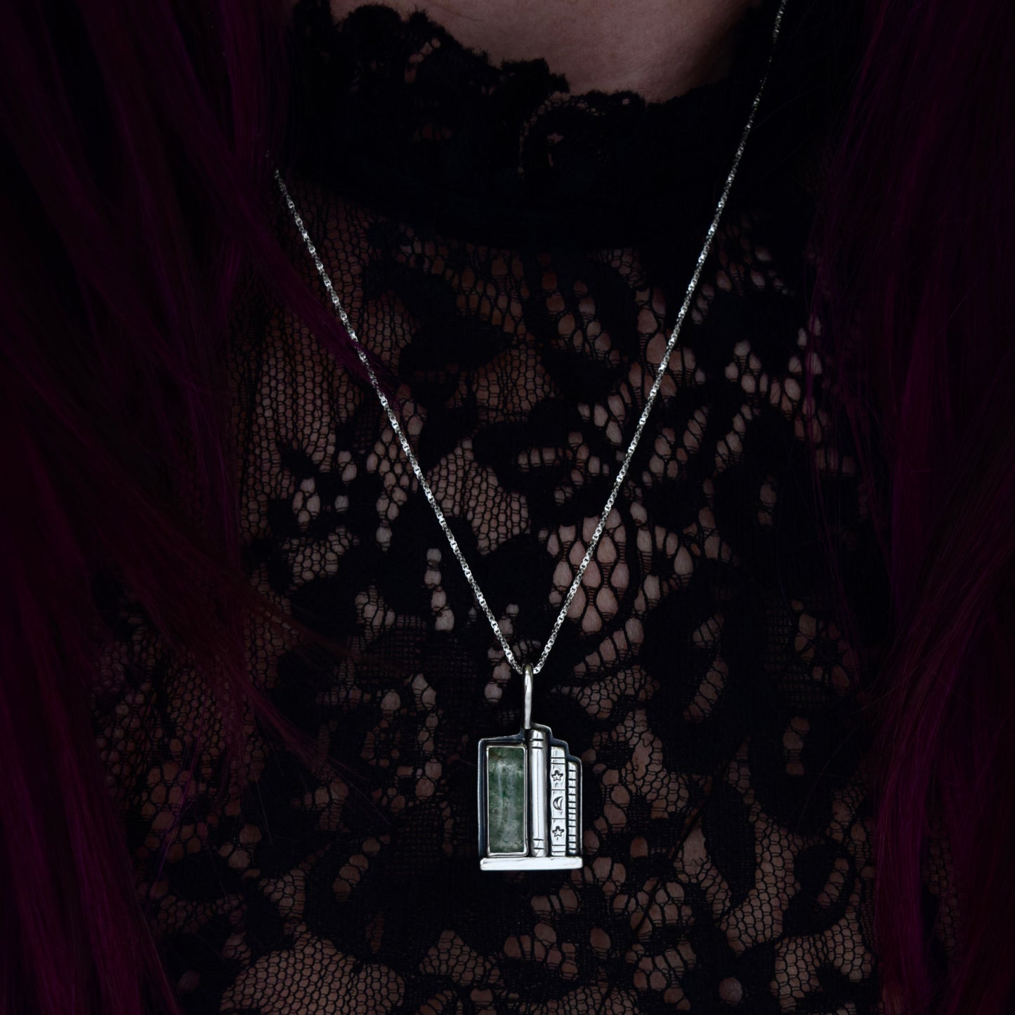 Bookshelf Necklace with Green Aventurine