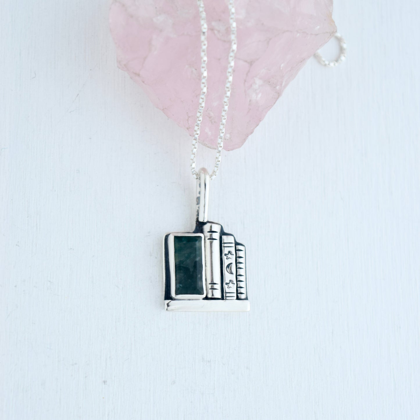 Bookshelf Necklace with Moss Agate