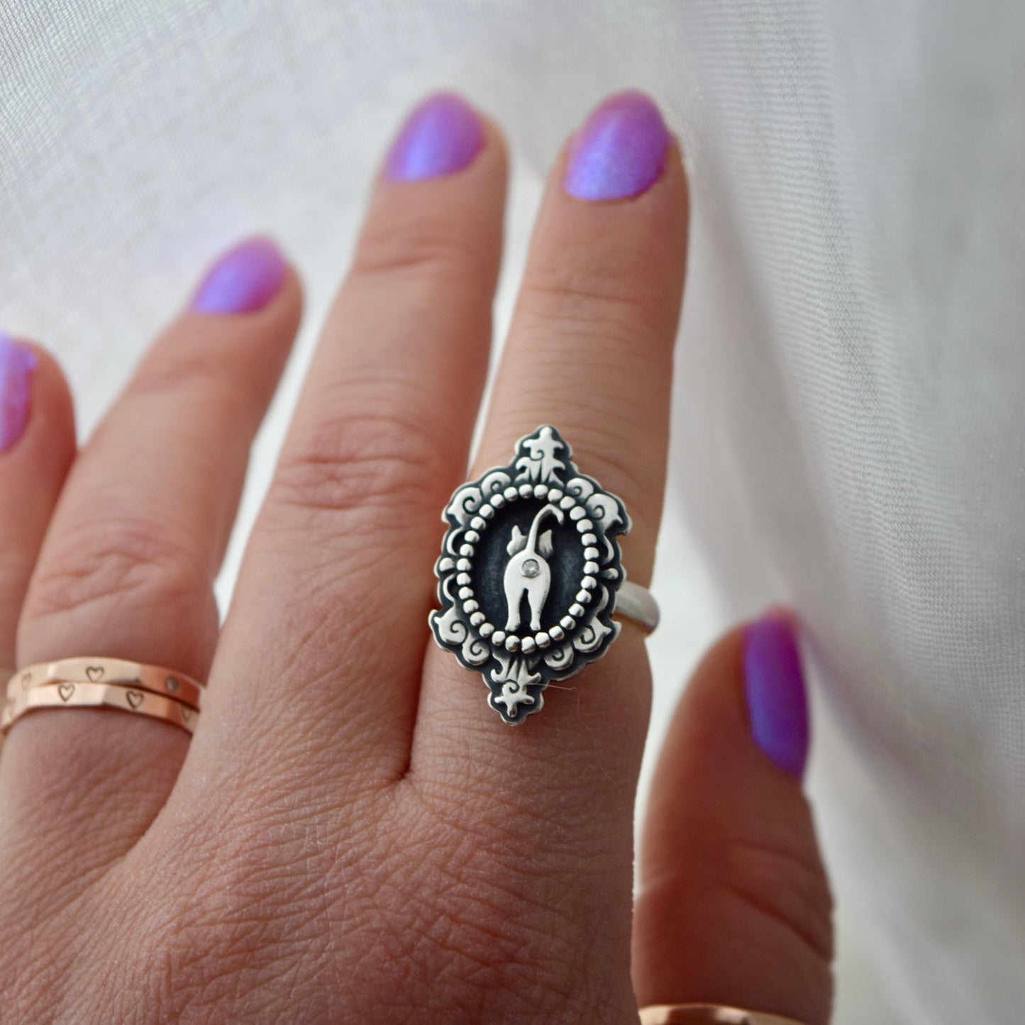 Cat Butthole Cameow Ring with Moissanite Size 6