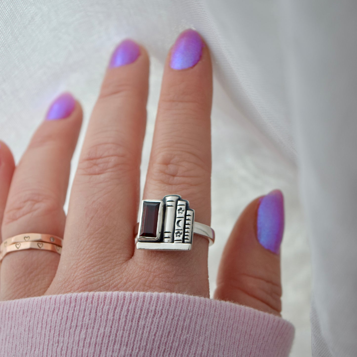 Bookshelf Ring with Garnet Size 8.5