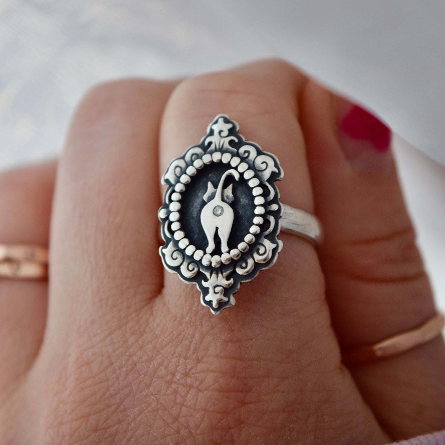 Cat Butthole Cameow Ring with Moissanite Size 8