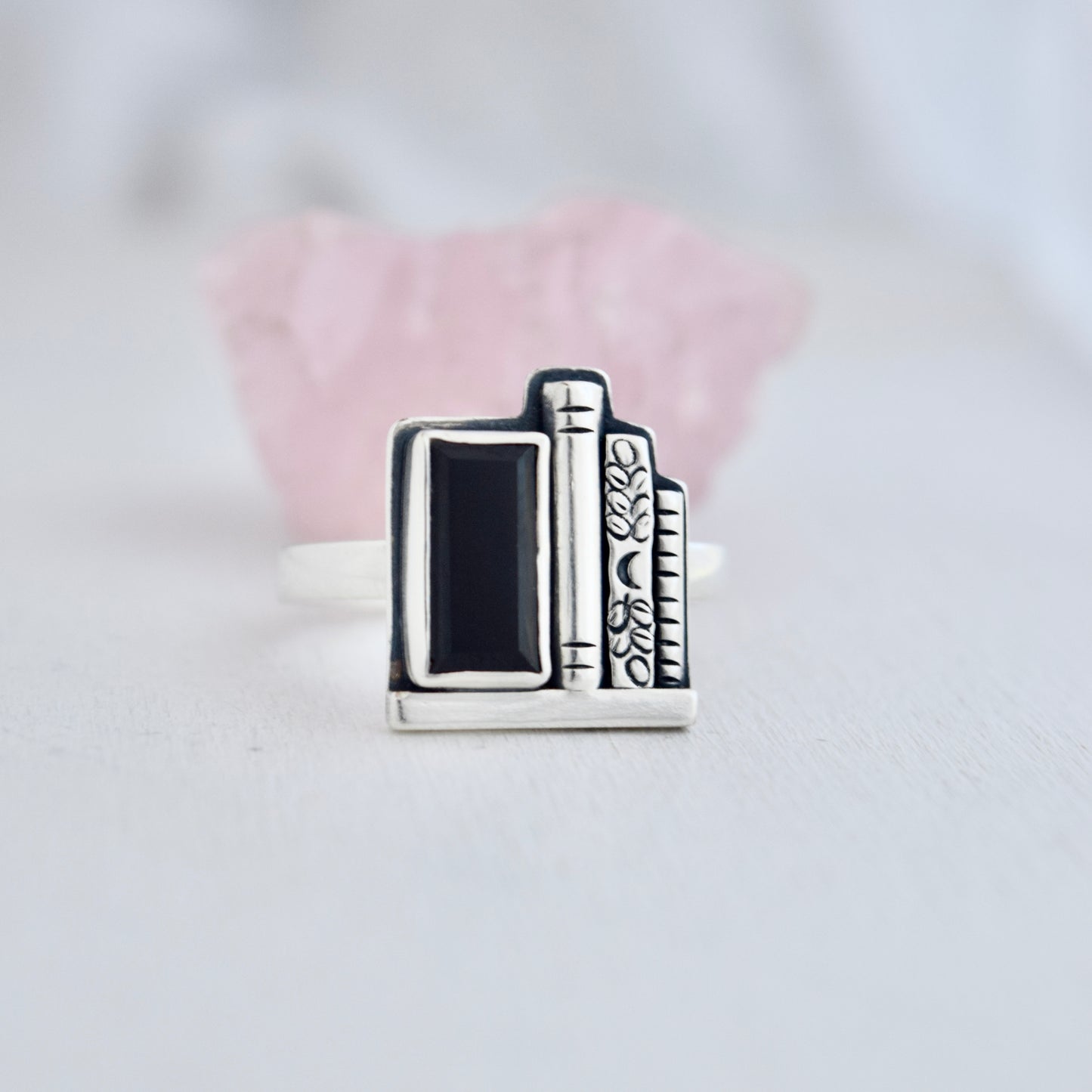 Bookshelf Ring with Faceted Black Onyx Size 12.5