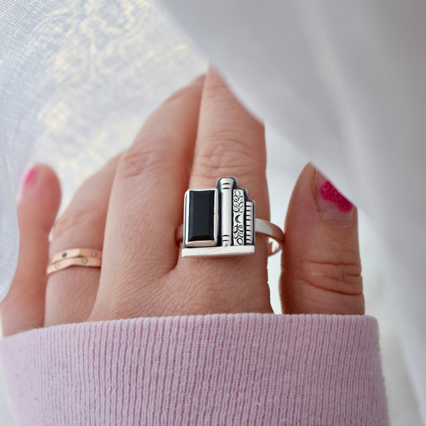Bookshelf Ring with Faceted Black Onyx Size 12.5