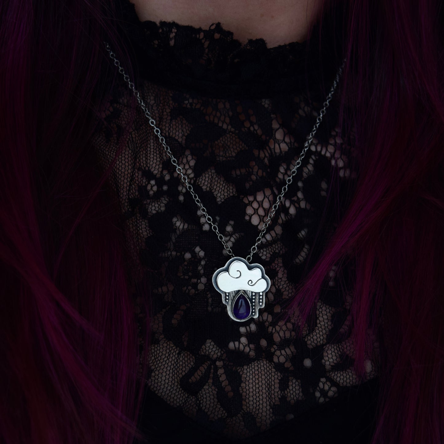 Little Dark Cloud Necklace with Amethyst