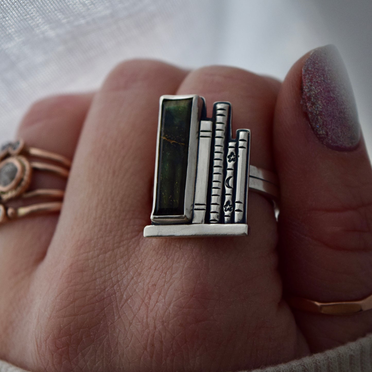 Book Shelf Ring with Kintsugi Repaired Labradorite Size 9