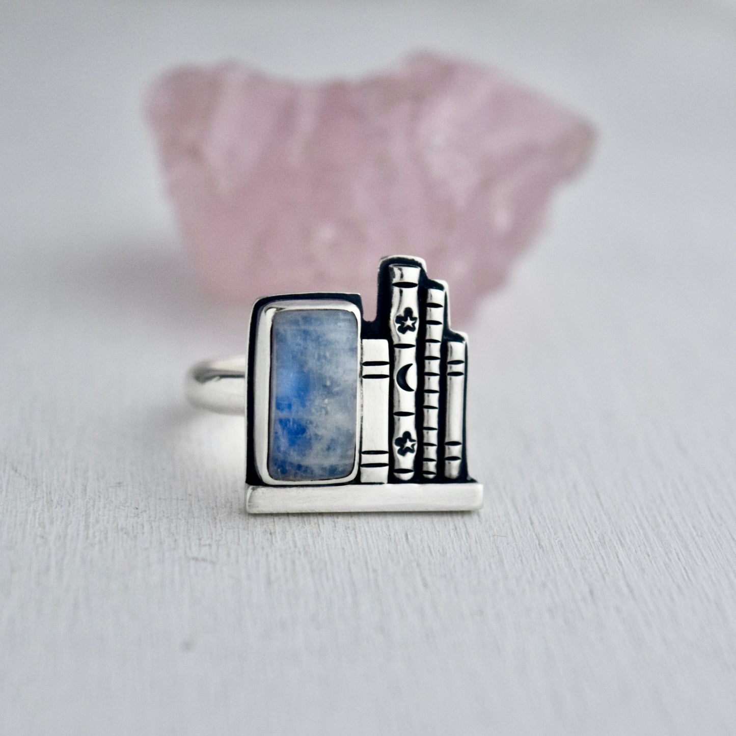 Book Shelf Ring with Rainbow Moonstone Size 8