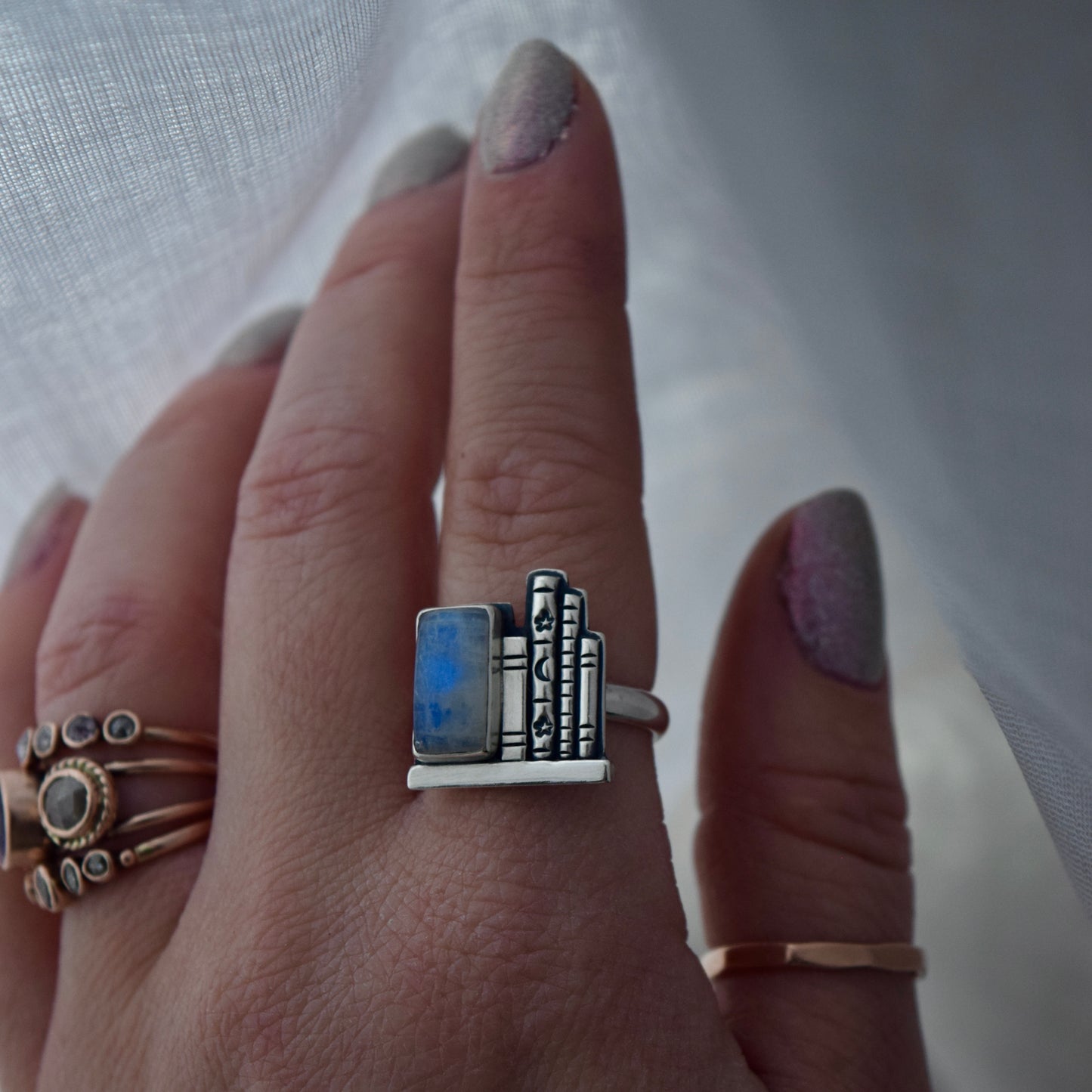 Book Shelf Ring with Rainbow Moonstone Size 8