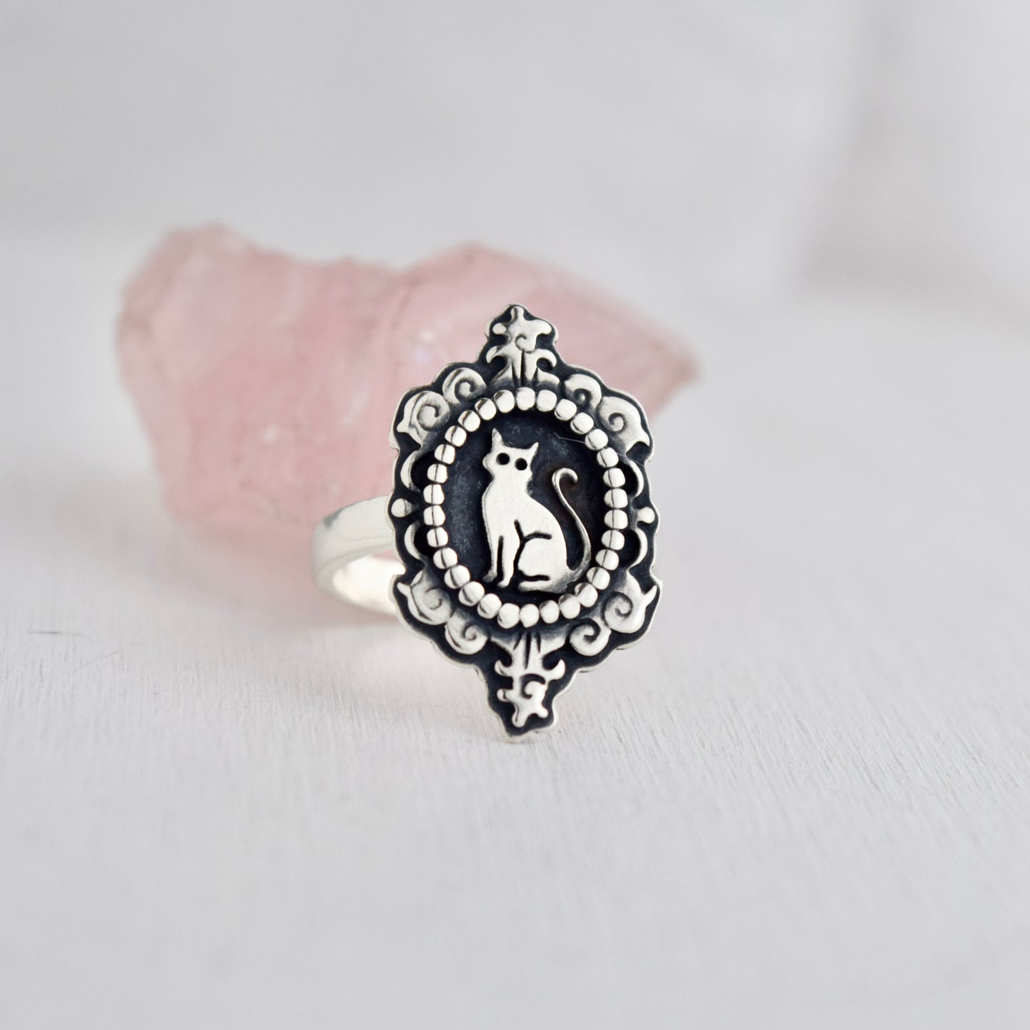 Cat Cameow Ring Size 8