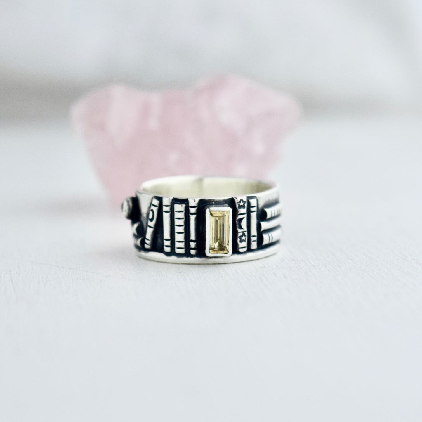 Bookshelf Ring Band with Citrine and Rainbow Moonstone Size 7