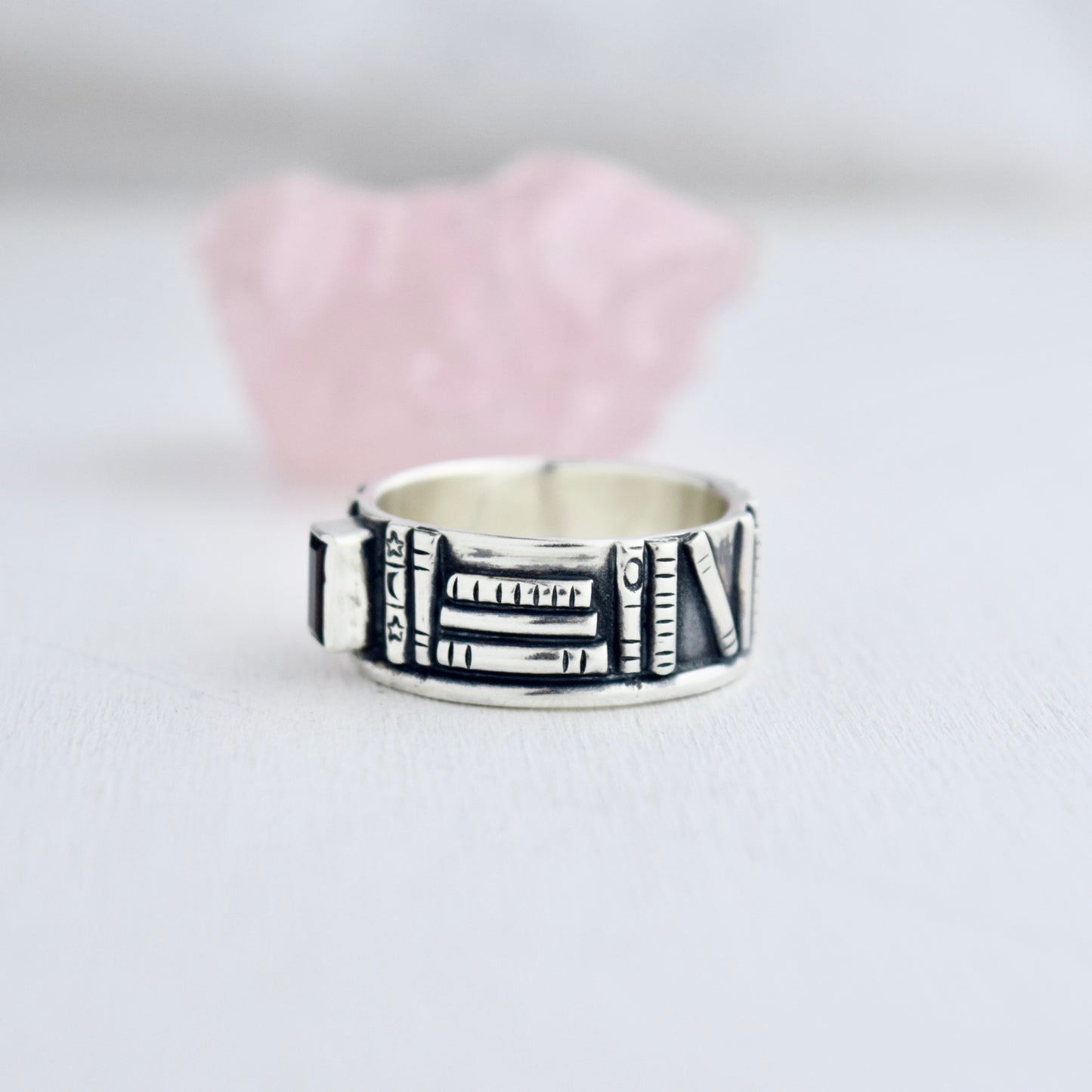 Bookshelf Ring Band with Garnet Size 8.5/8.75