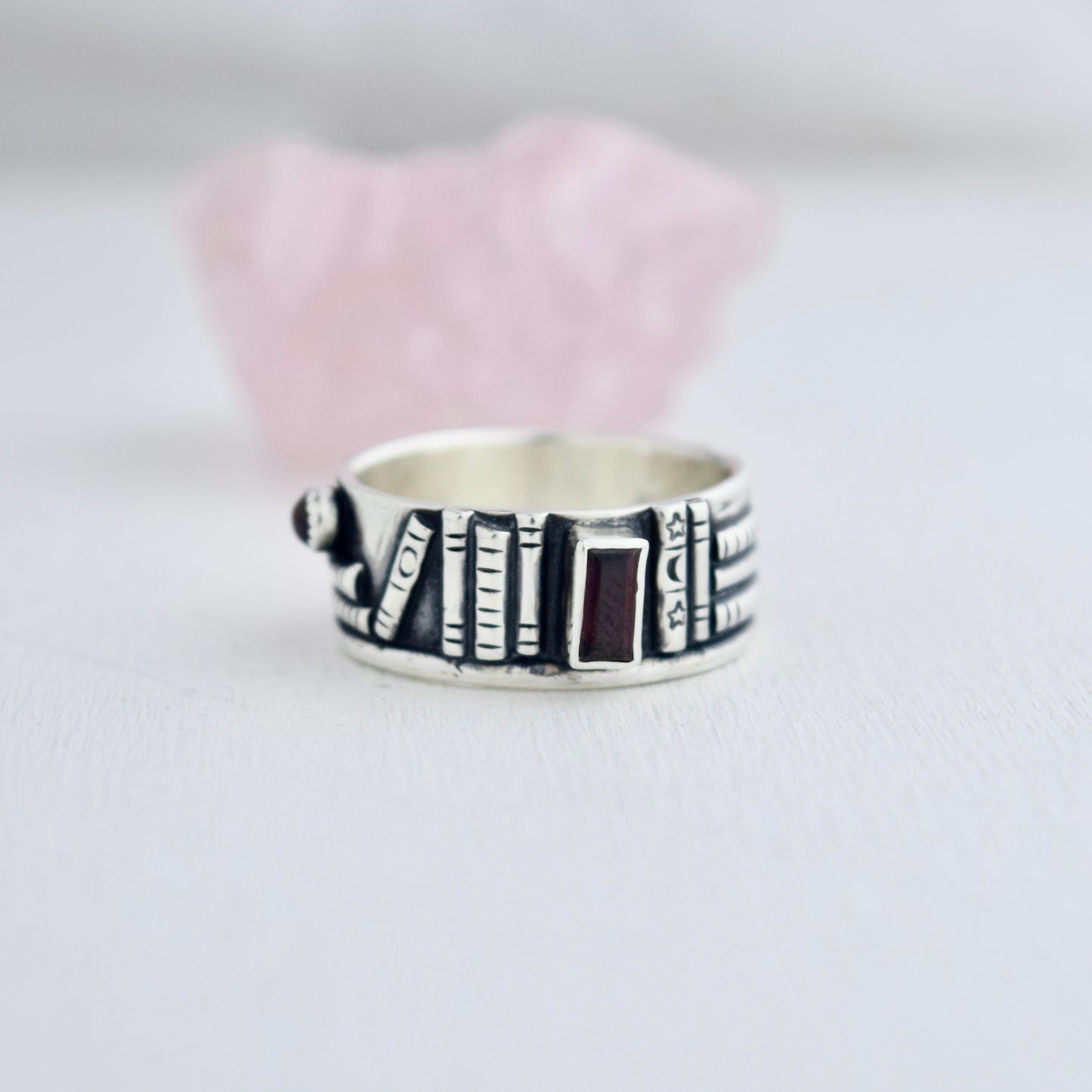 Bookshelf Ring Band with Garnet Size 8.5/8.75