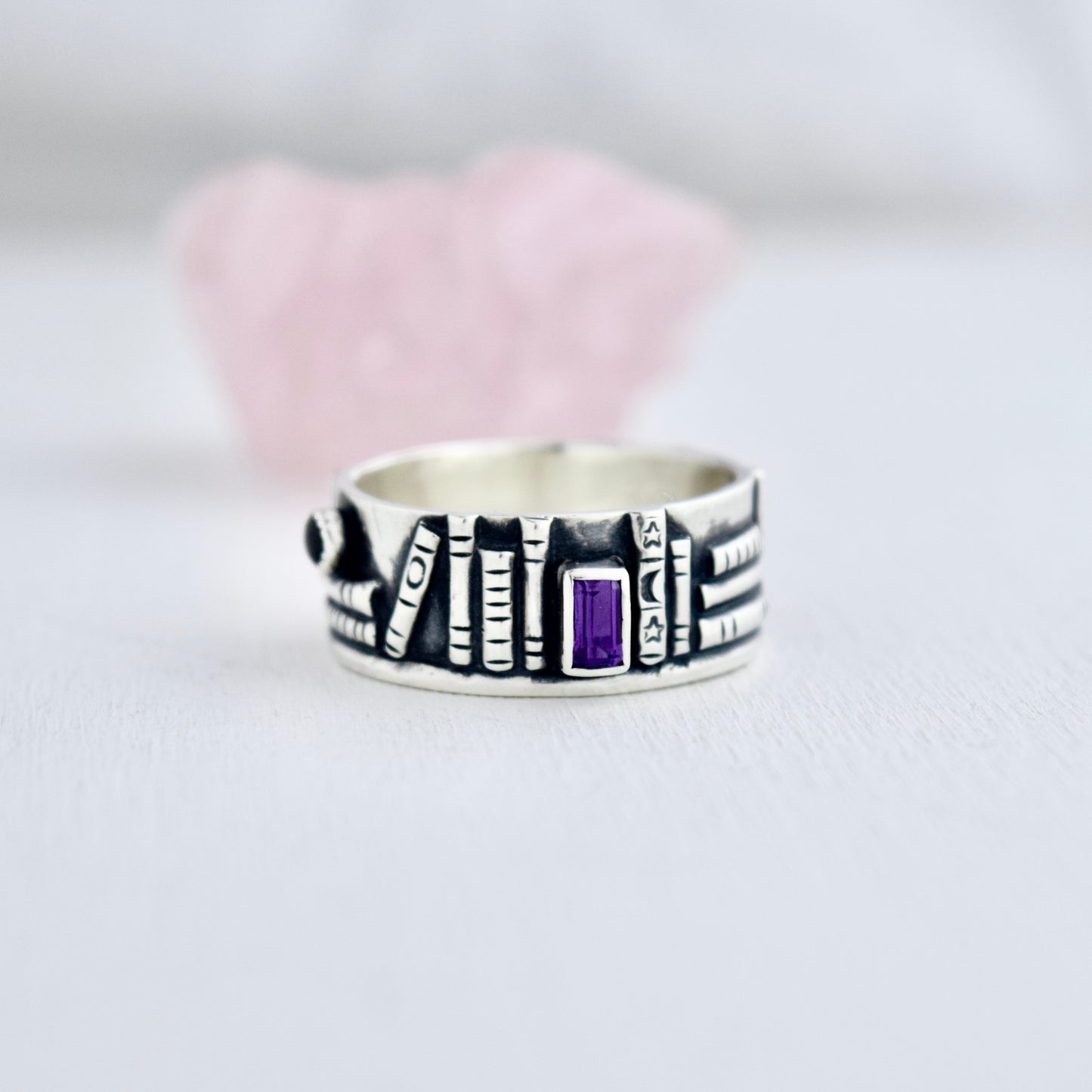 Bookshelf Ring Band with Amethyst and Black Star Sapphire Size 9.75
