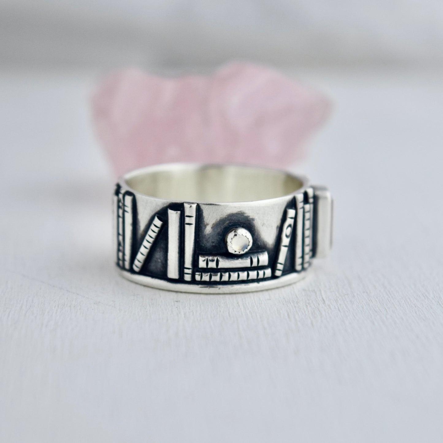 Bookshelf Ring Band with Rose Quartz and Rainbow Moonstone Size 13