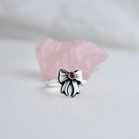 Garnet Bow Ring size 7
