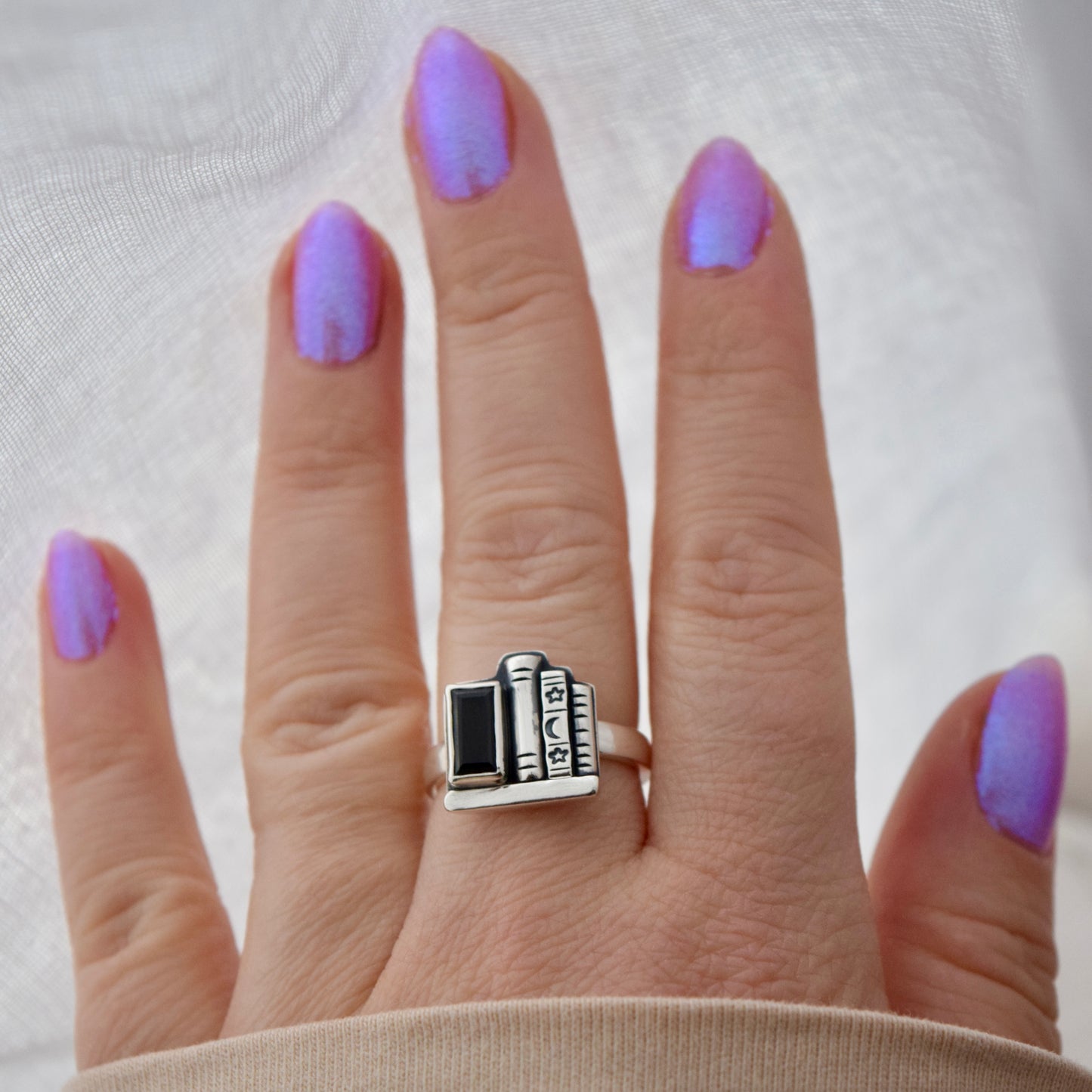 Bookshelf Ring with Faceted Black Onyx Size 7