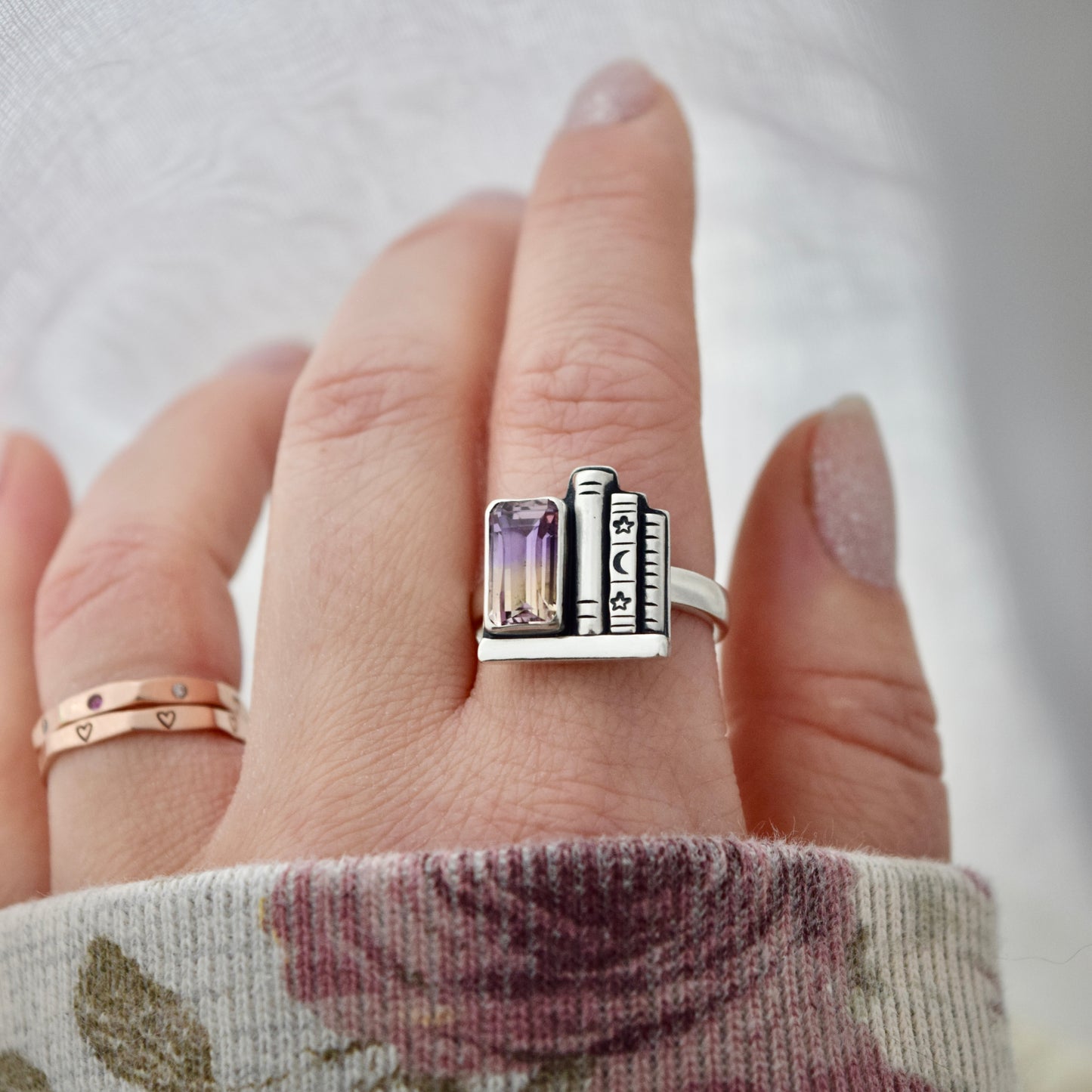 Bookshelf Ring with Ametrine Size 8