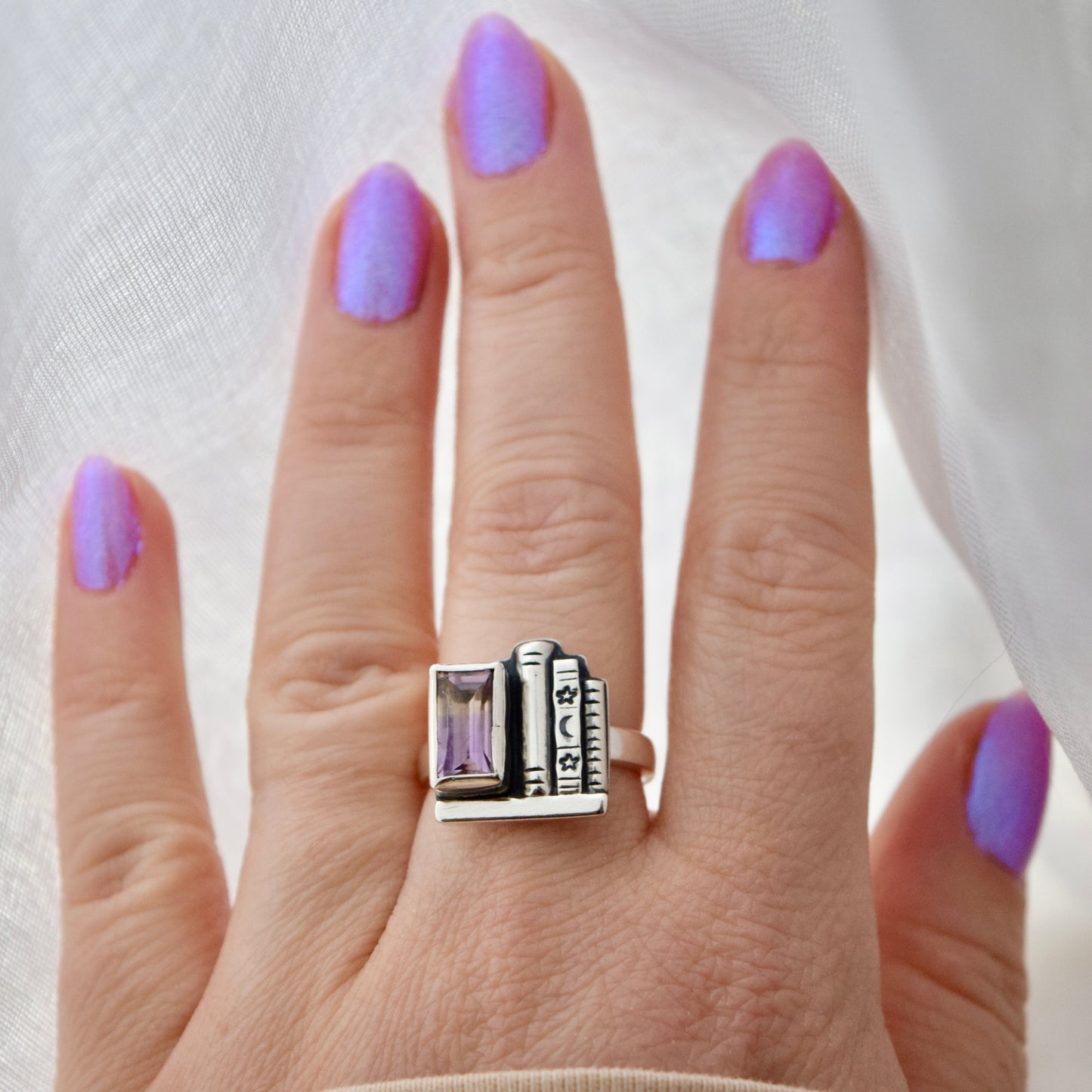 Bookshelf Ring with Ametrine Size 7.5