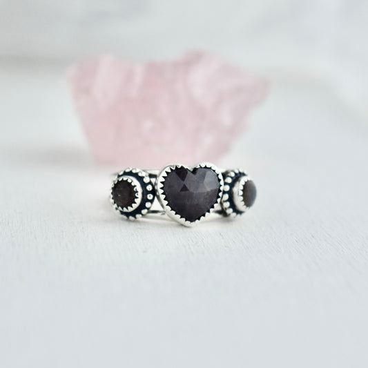 Heart Ring with Grey Sapphire and Black Moonstone Size 8