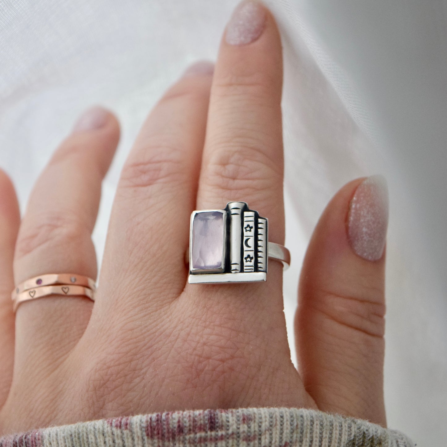 Bookshelf Ring with Faceted Lavender Quartz Size 8.5