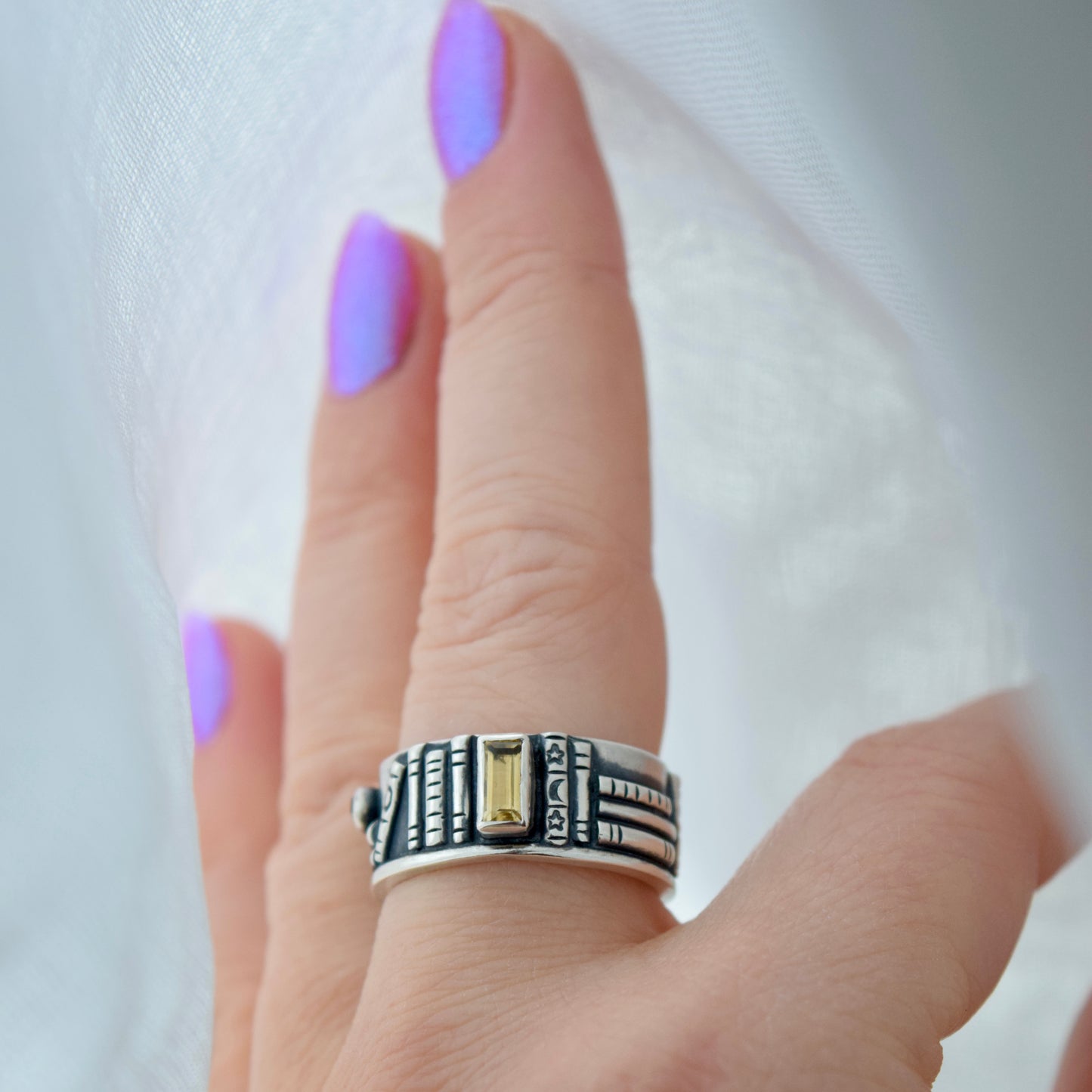 Bookshelf Ring Band with Citrine Size 8