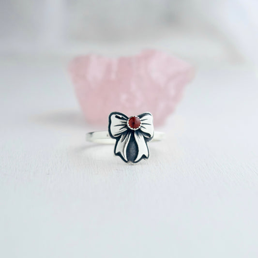 Garnet Bow Ring size 8