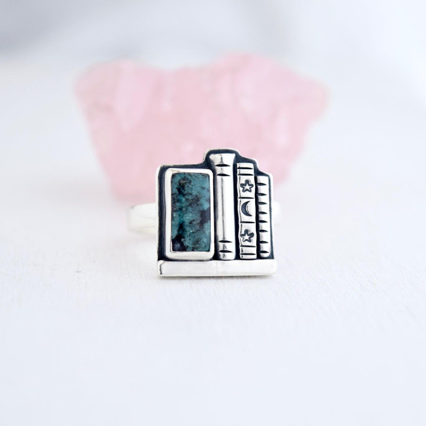 Bookshelf Ring with Tibetan Turquoise Size 6