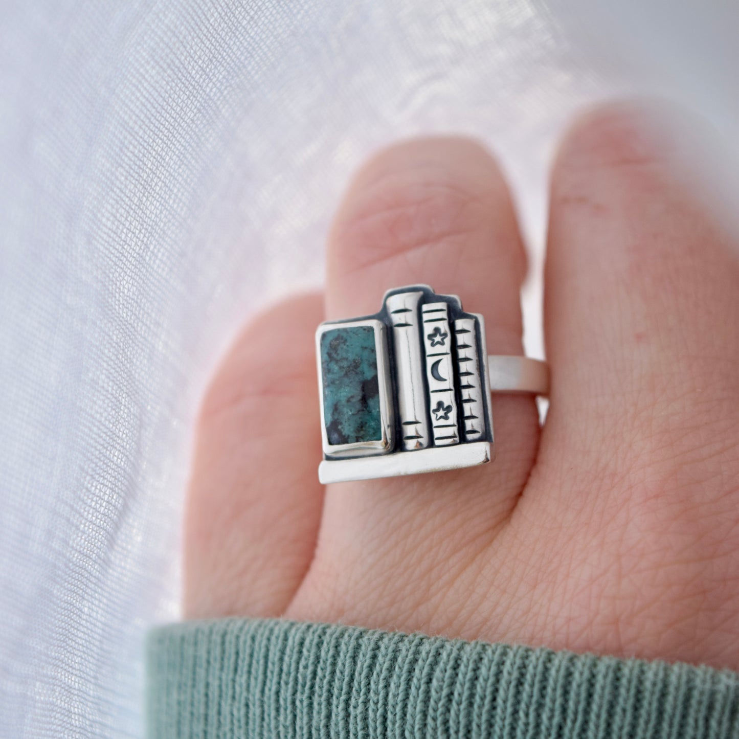 Bookshelf Ring with Tibetan Turquoise Size 6