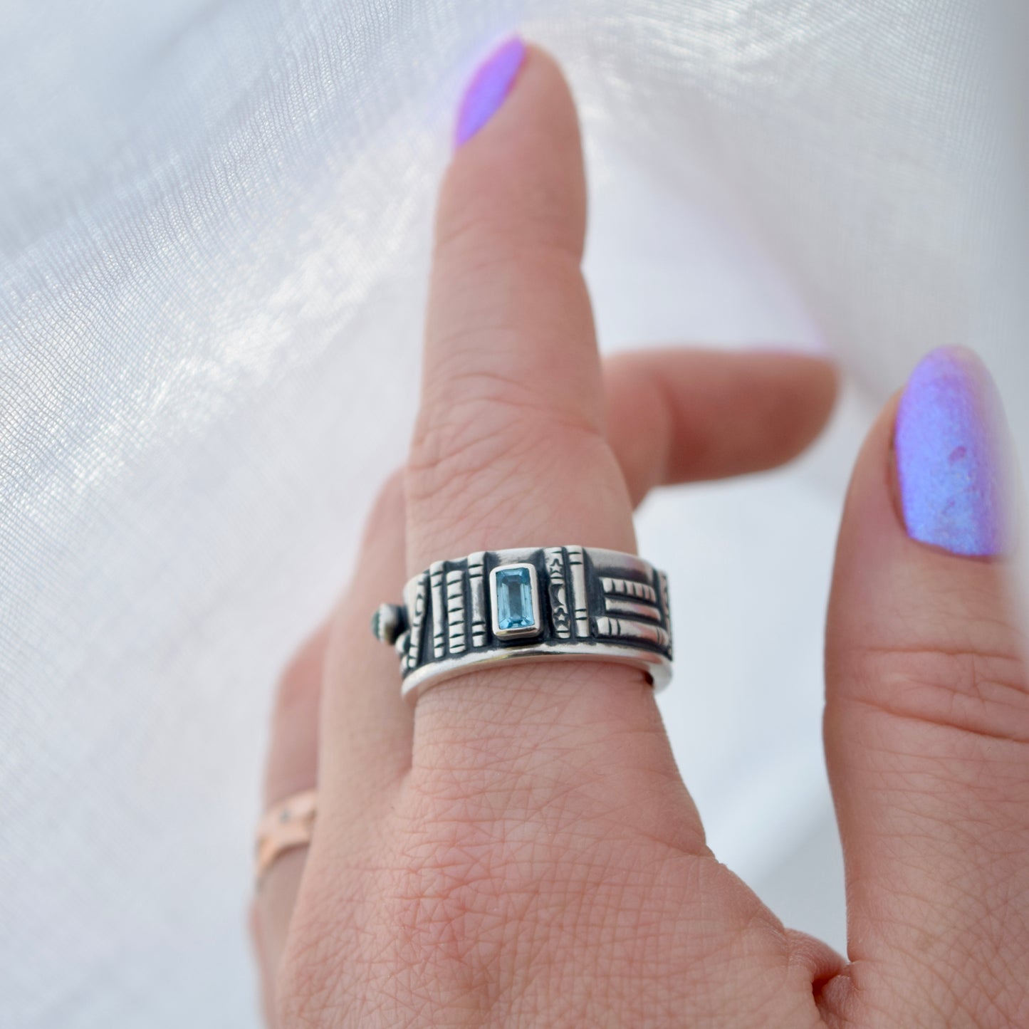 Bookshelf Ring Band with Blue Topaz and Blue Tourmaline Size 8.75