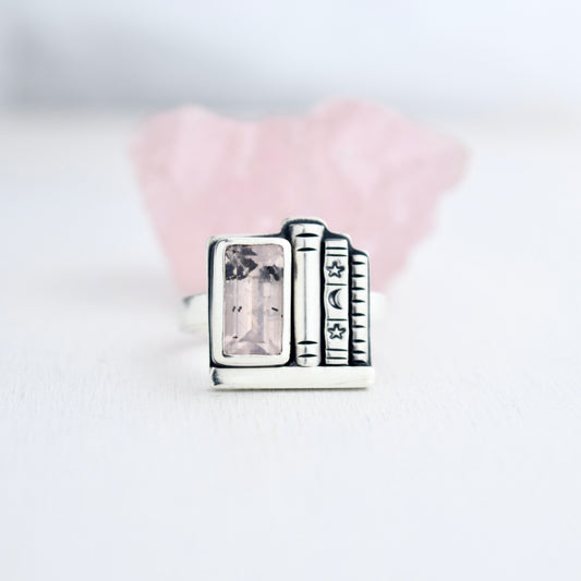 Bookshelf Ring with Diopside Rose Quartz Size 7