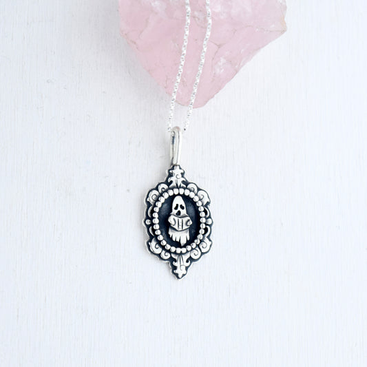 Reading Ghostie Cameo Necklace
