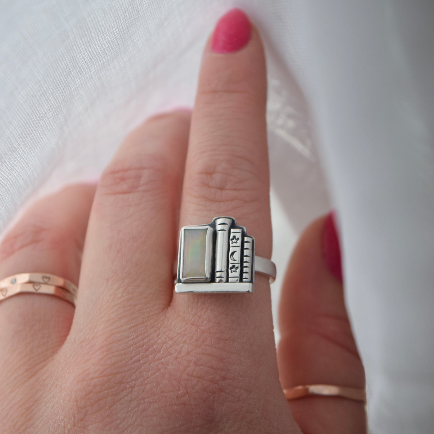 Bookshelf Ring with Ethiopian Opal size 7