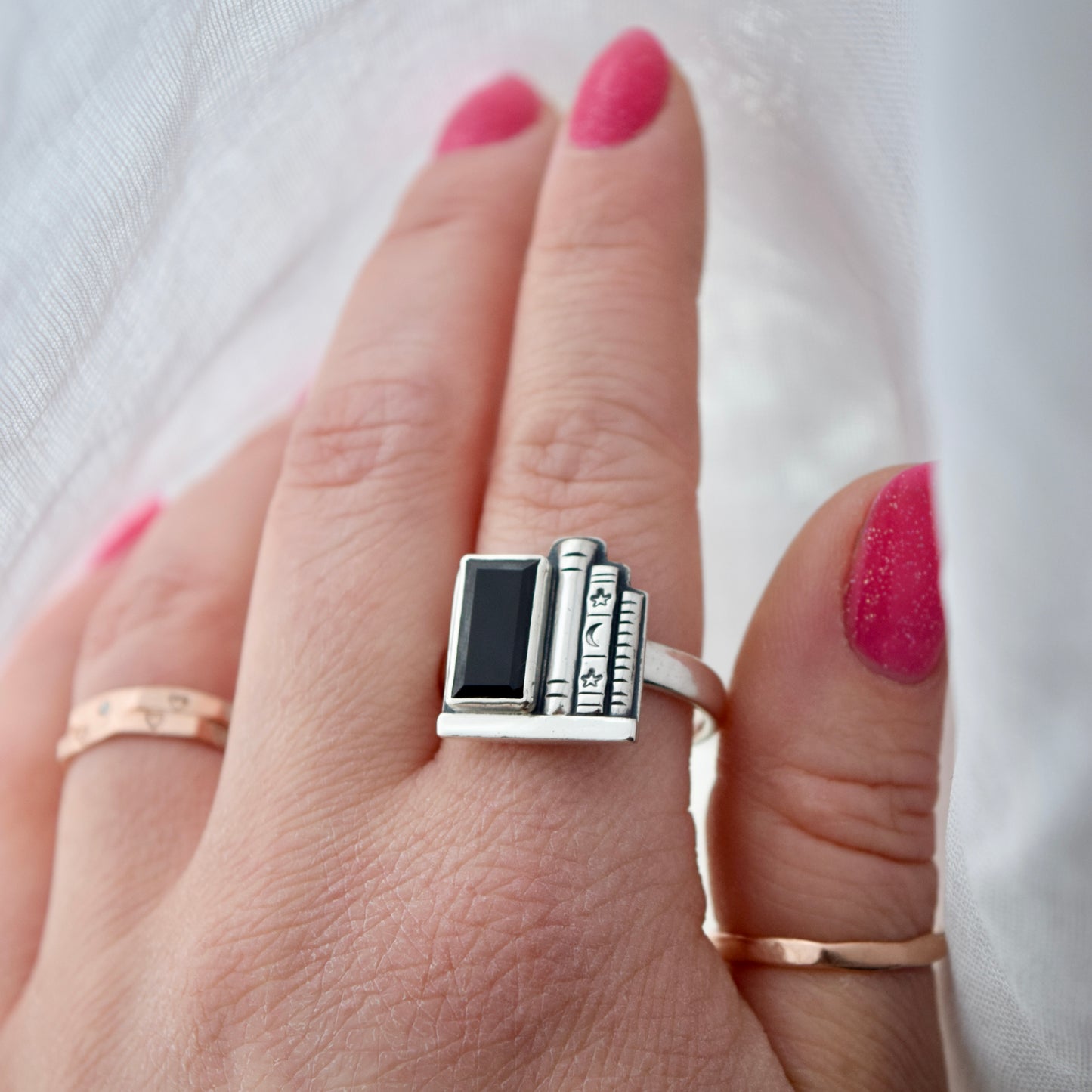 Bookshelf Ring with Faceted Black Onyx Size 10.5